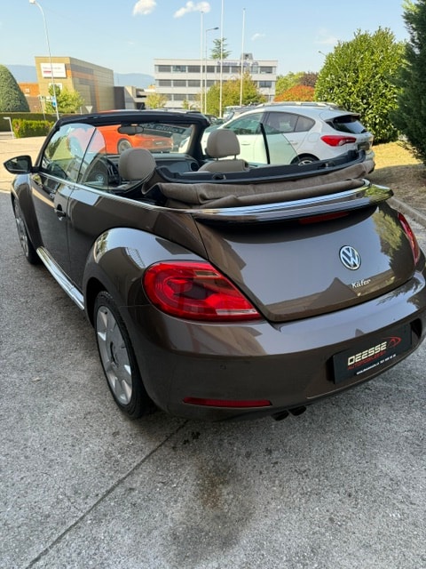 VW Beetle Cabrio 1.4 TSI Design DSG-image-5