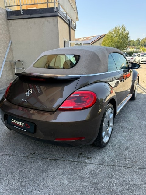 VW Beetle Cabrio 1.4 TSI Design DSG-image-7