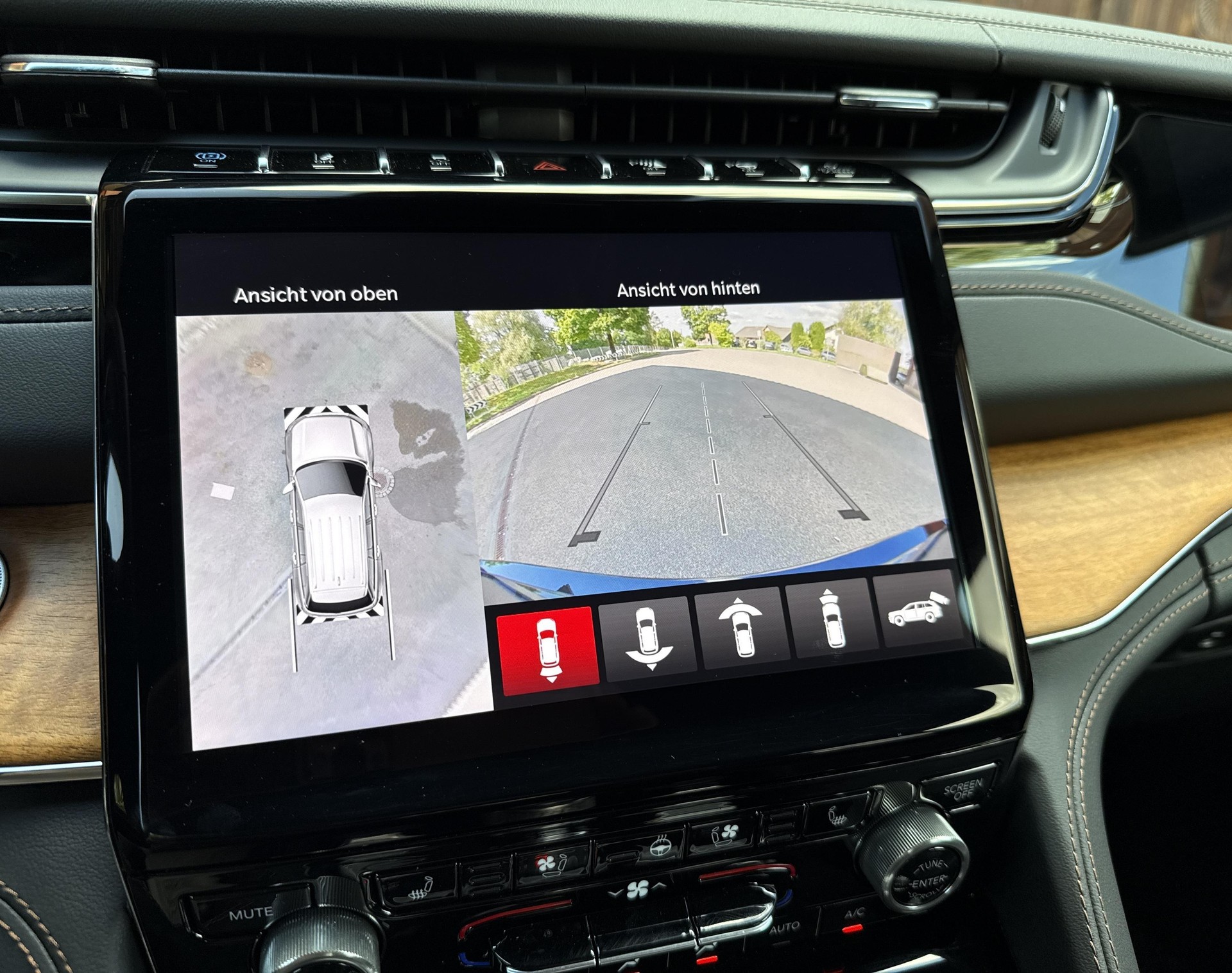 JEEP Grand Cherokee 2.0 Turbo Summi-image-13