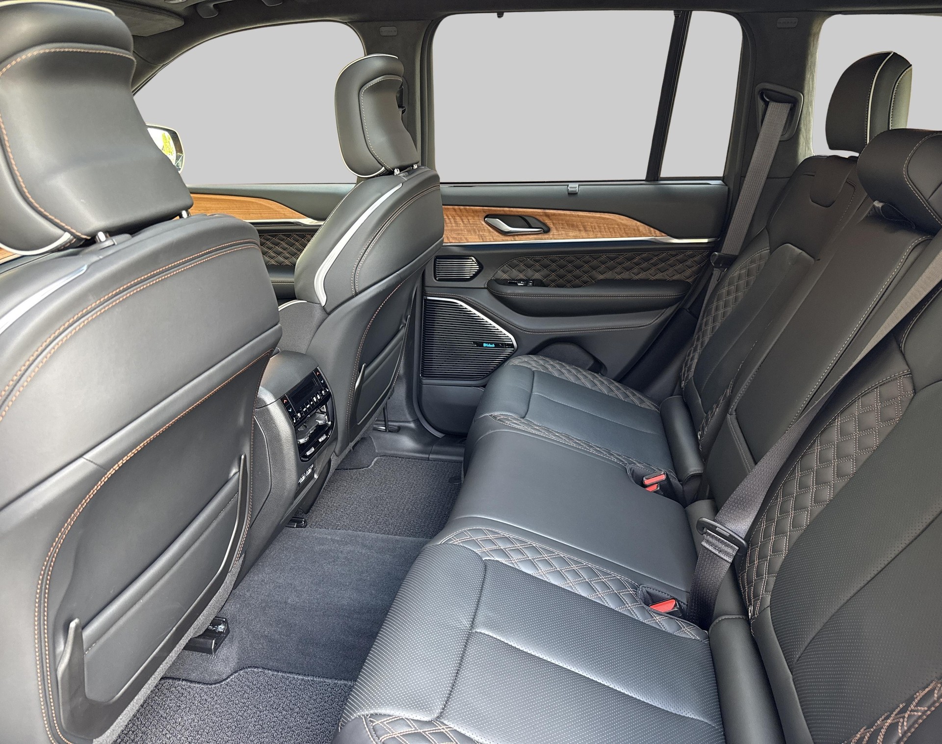 JEEP Grand Cherokee 2.0 Turbo Summi-image-3