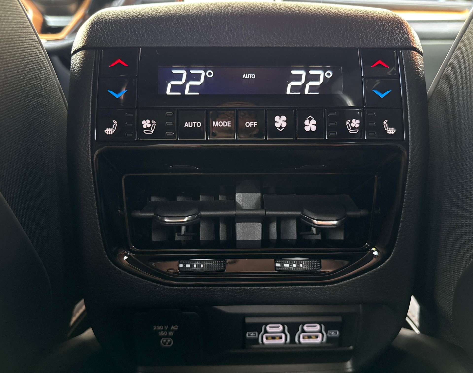 JEEP Grand Cherokee 2.0 Turbo Summi-image-17