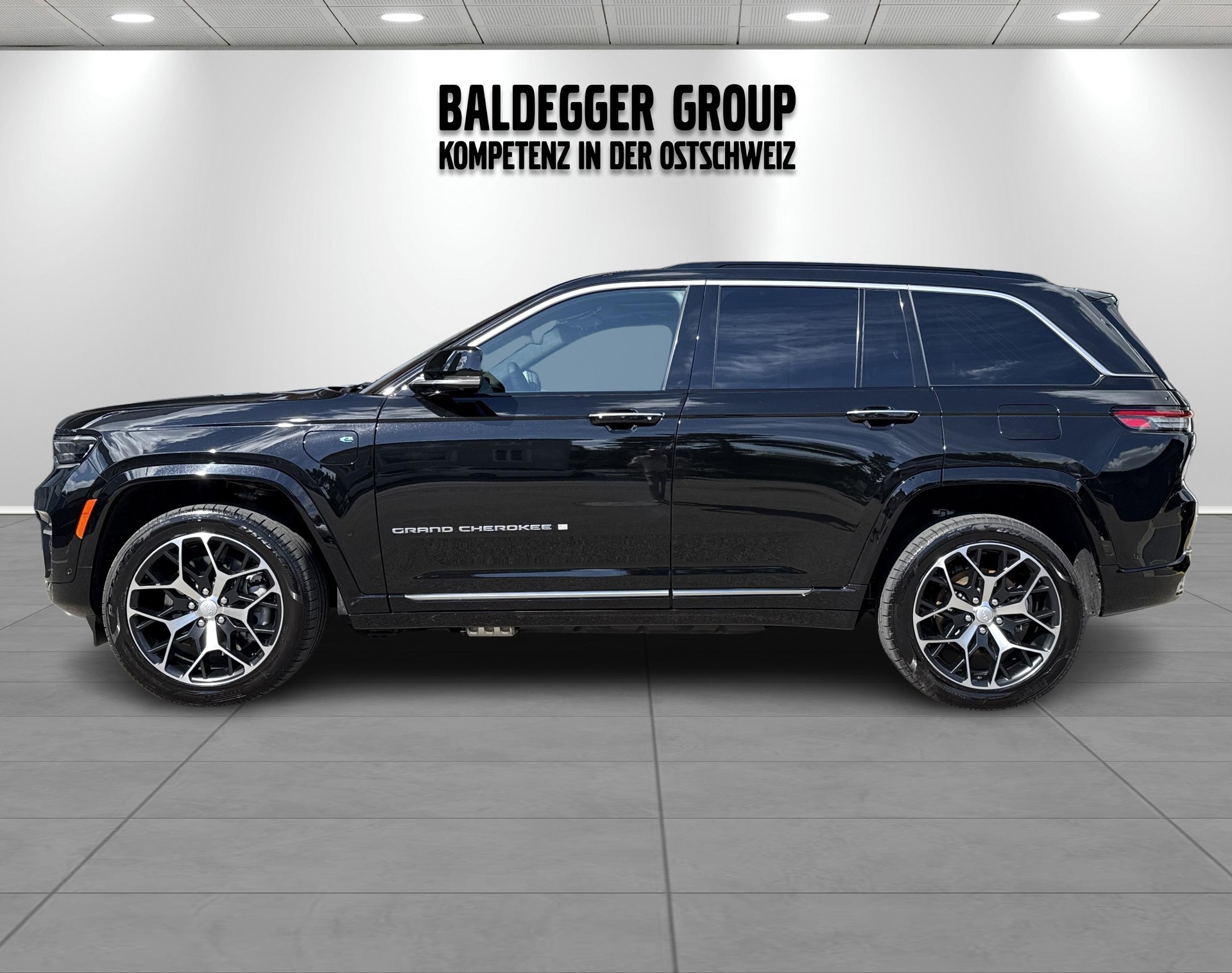 JEEP Grand Cherokee 2.0 Turbo Summi-image-8