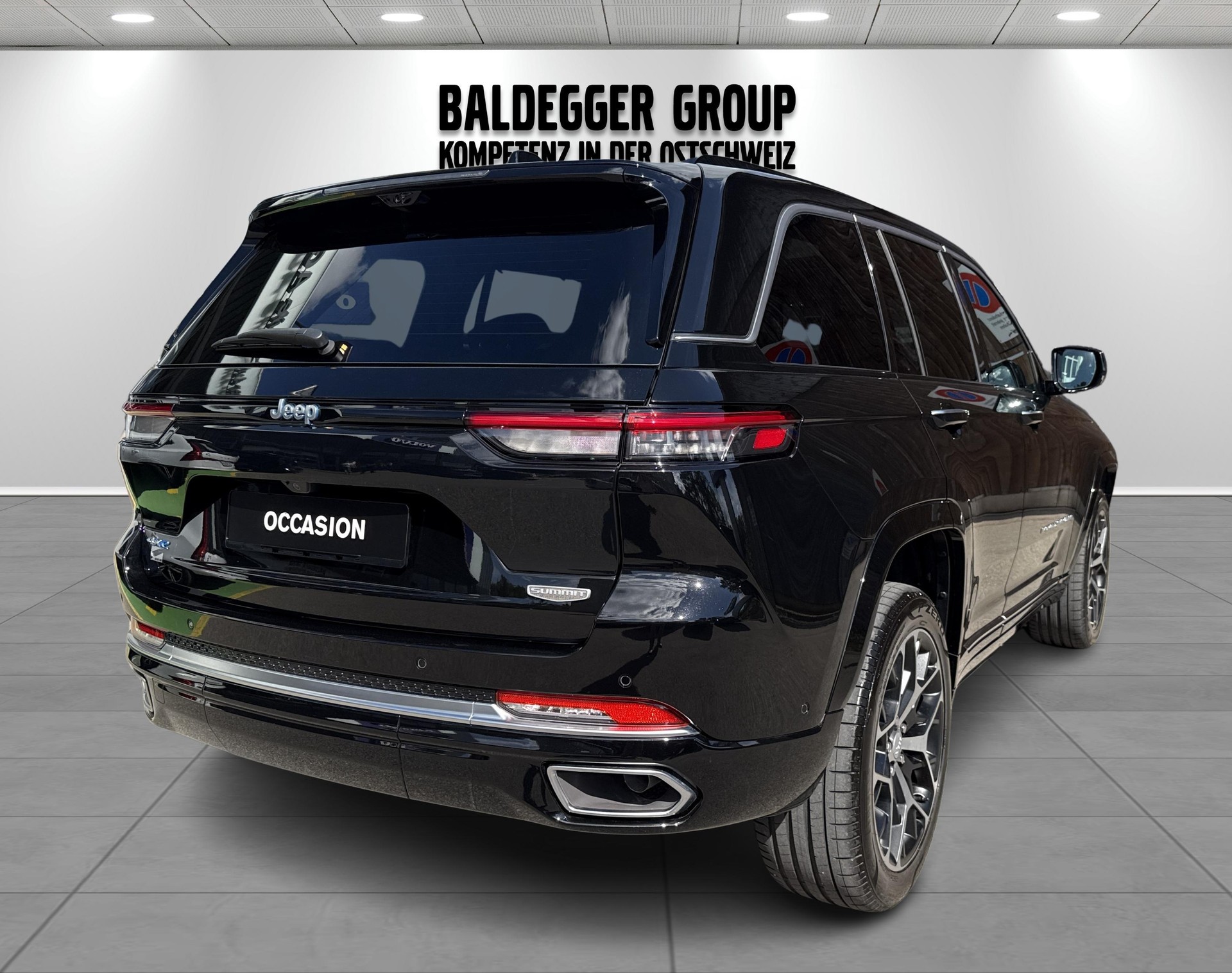 JEEP Grand Cherokee 2.0 Turbo Summi-image-1