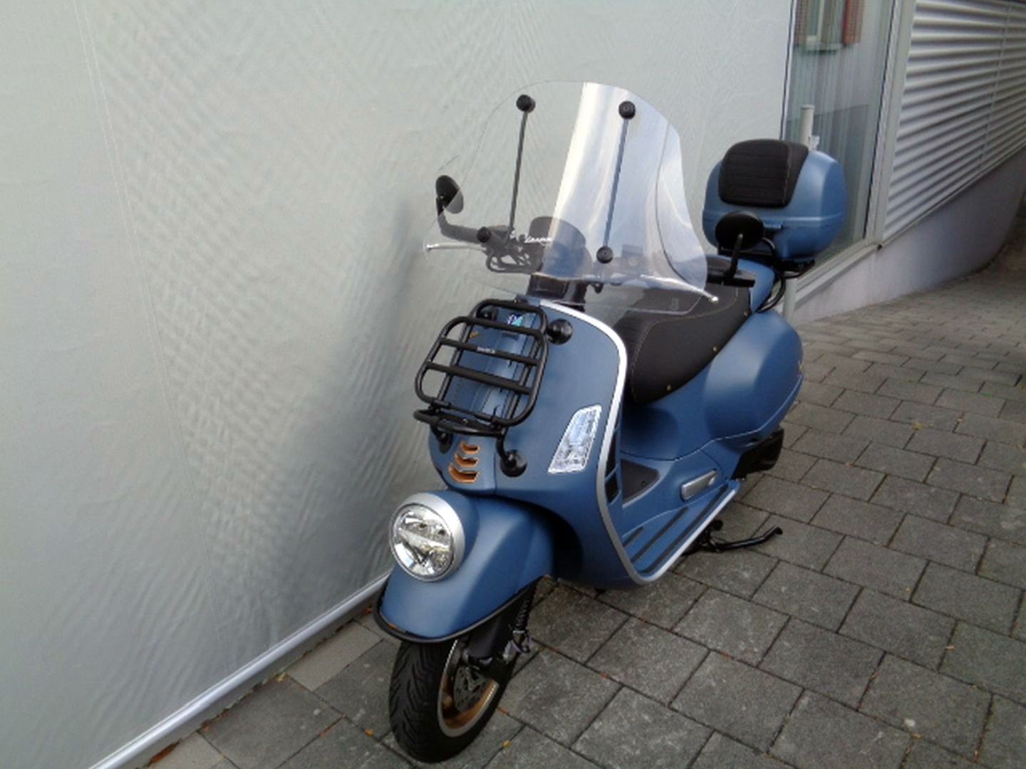 PIAGGIO VESPA GTV 310 OFFICINA 8 RST E5-showroom-element-1