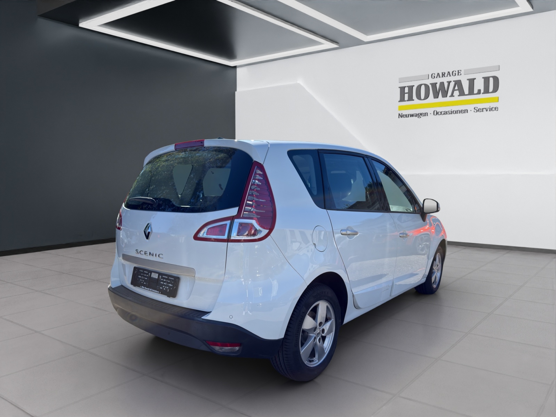 RENAULT Scénic 2.0 16V Dynamique CVT-image-4