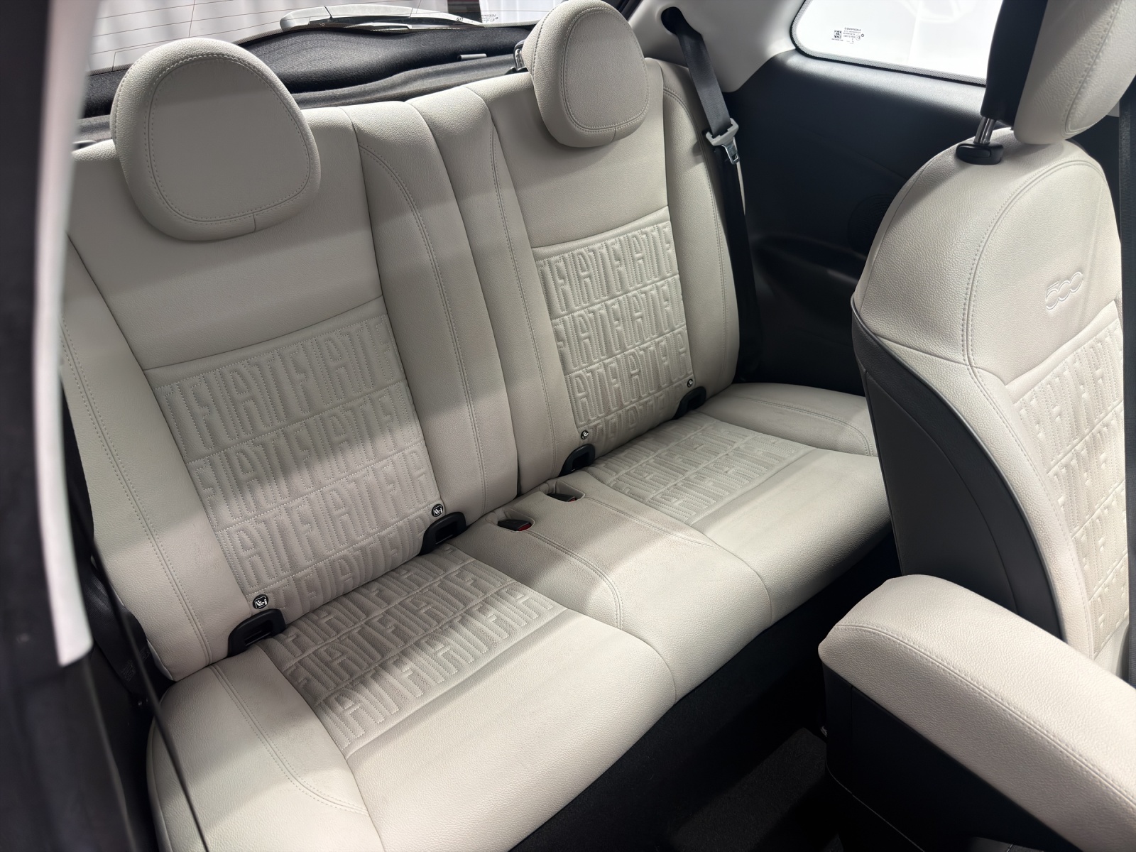 FIAT 500La Prima-image-9