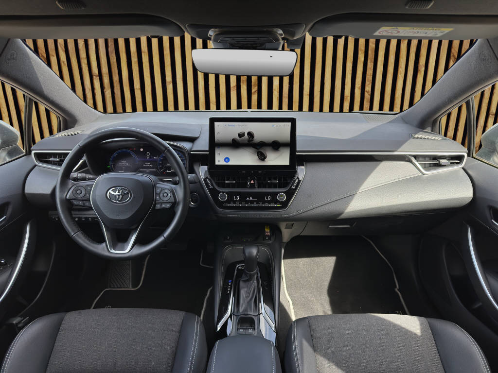 TOYOTA Corolla Touring Sports 1.8 HSD Trend-image-6