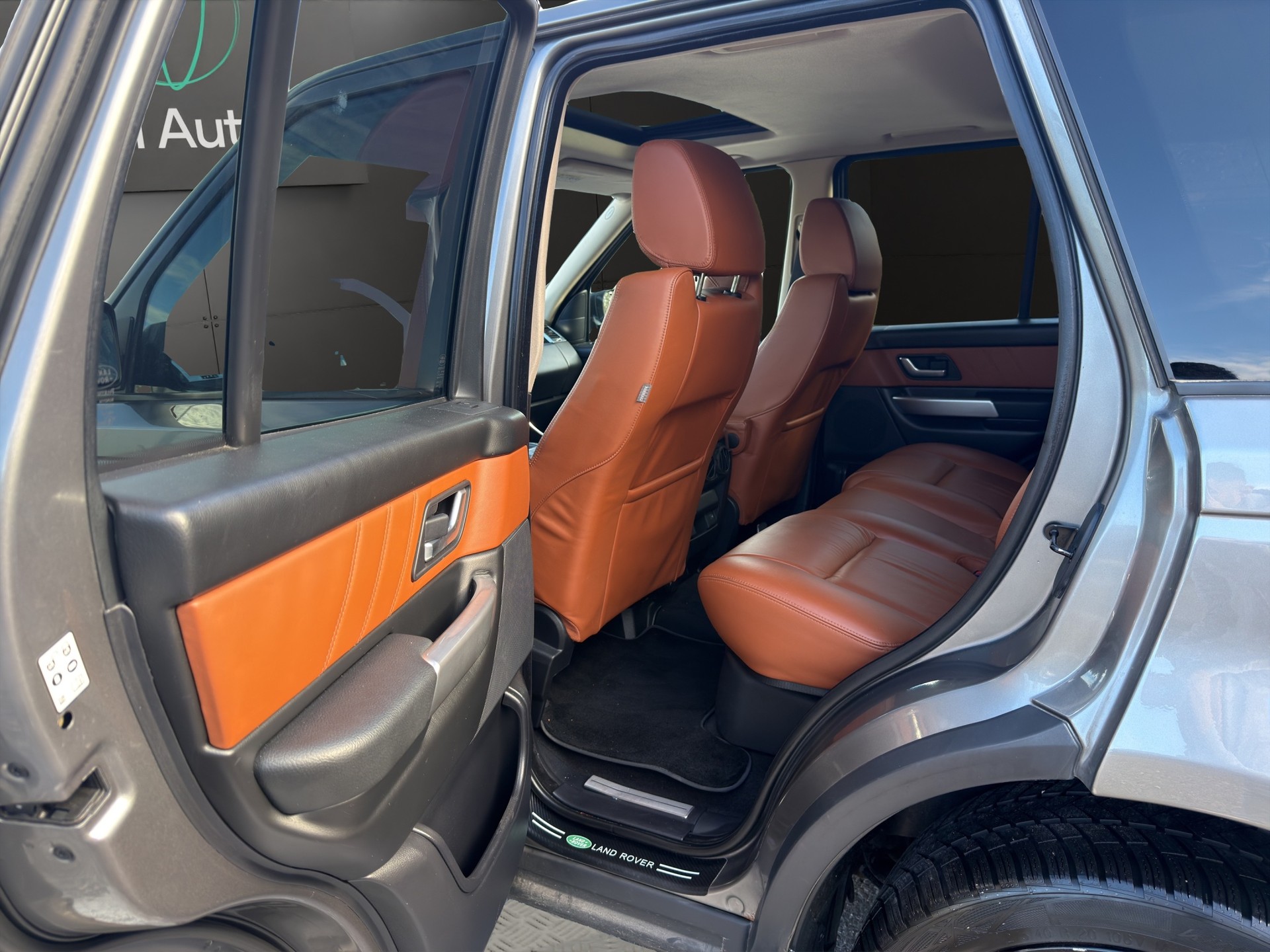 LAND ROVER Range Rover Sport 2.7 Td6 SE Automatic-image-10