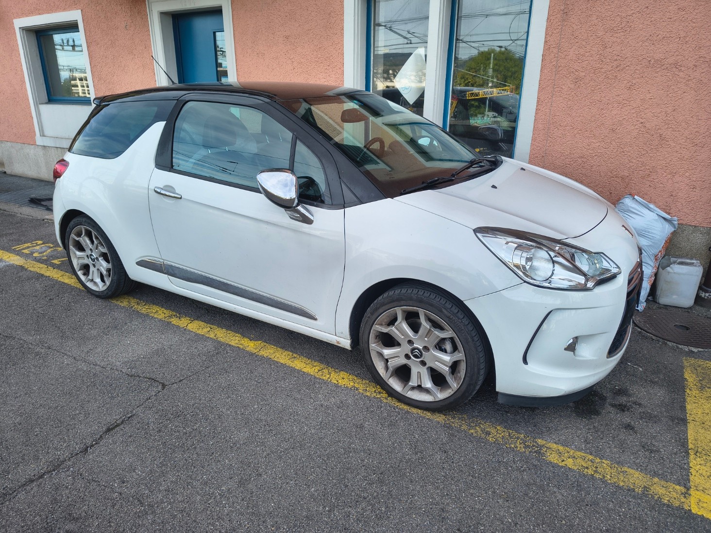 DS AUTOMOBILES 1.6 THP Sport Chic Anniv.-image-0