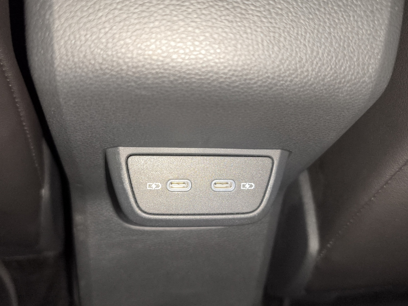 VW Polo 2.0 TSI GTI DSG-image-15