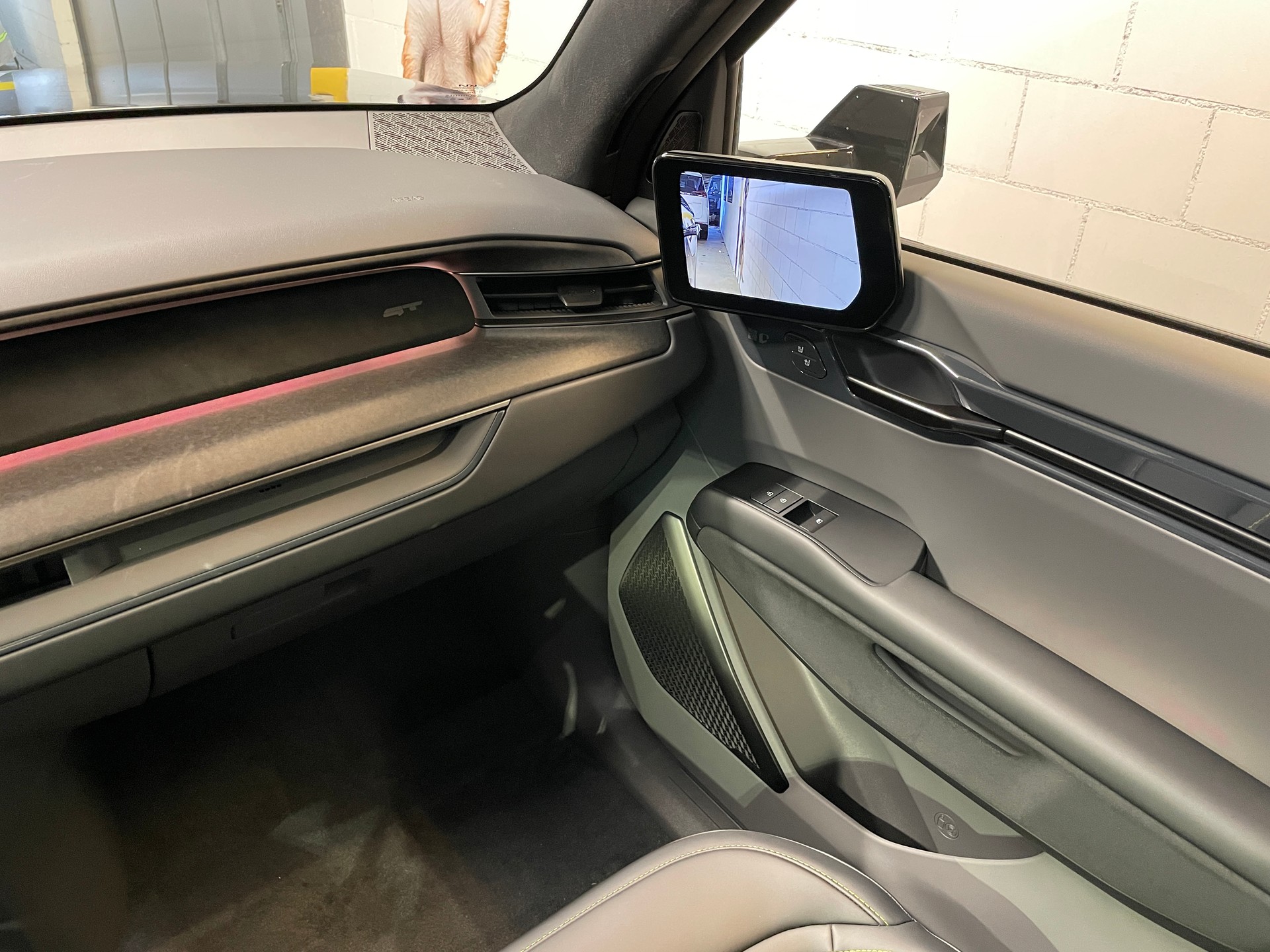 KIA EV9 99,8 kWh GT 4x4 mit Panorama Schiebedach und Digitale Rückspiegel-image-17