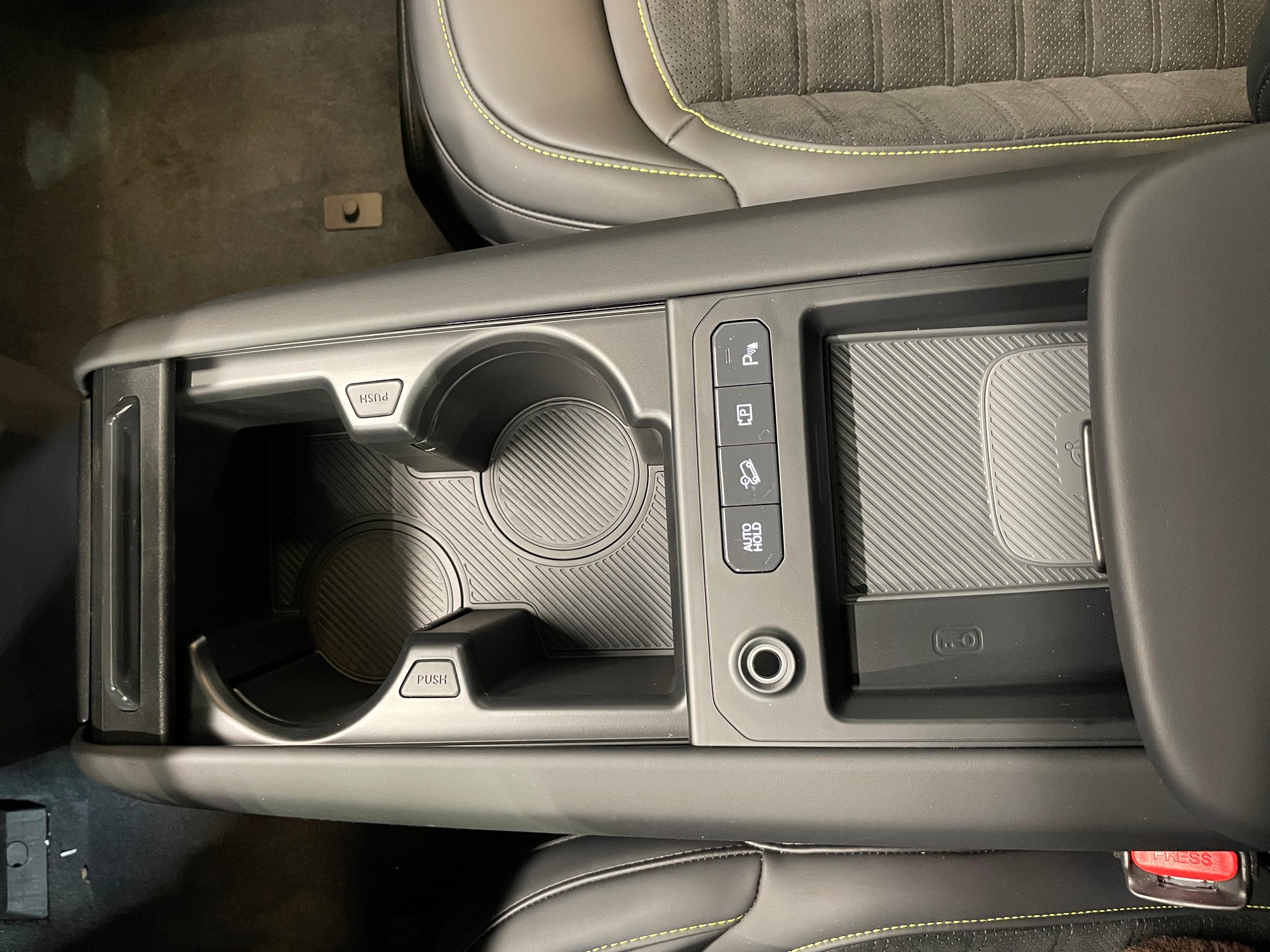 KIA EV9 99,8 kWh GT 4x4 mit Panorama Schiebedach und Digitale Rückspiegel-image-27
