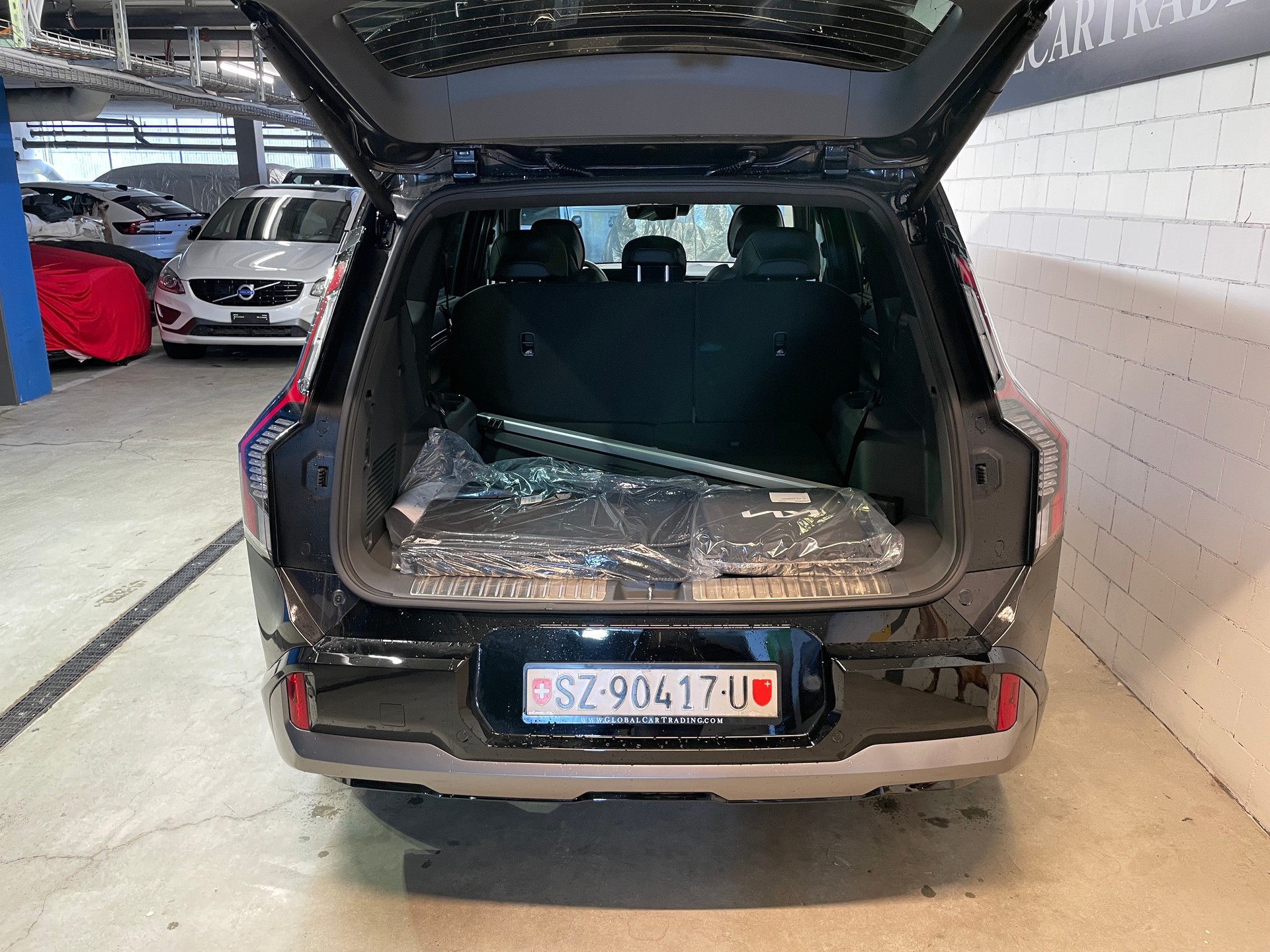 KIA EV9 99,8 kWh GT 4x4 mit Panorama Schiebedach und Digitale Rückspiegel-image-5