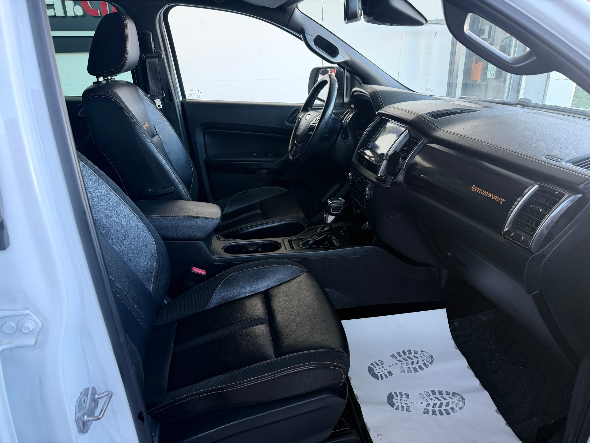 FORD Ranger Limited 2.0 Eco Blue 4x4 A-image-3
