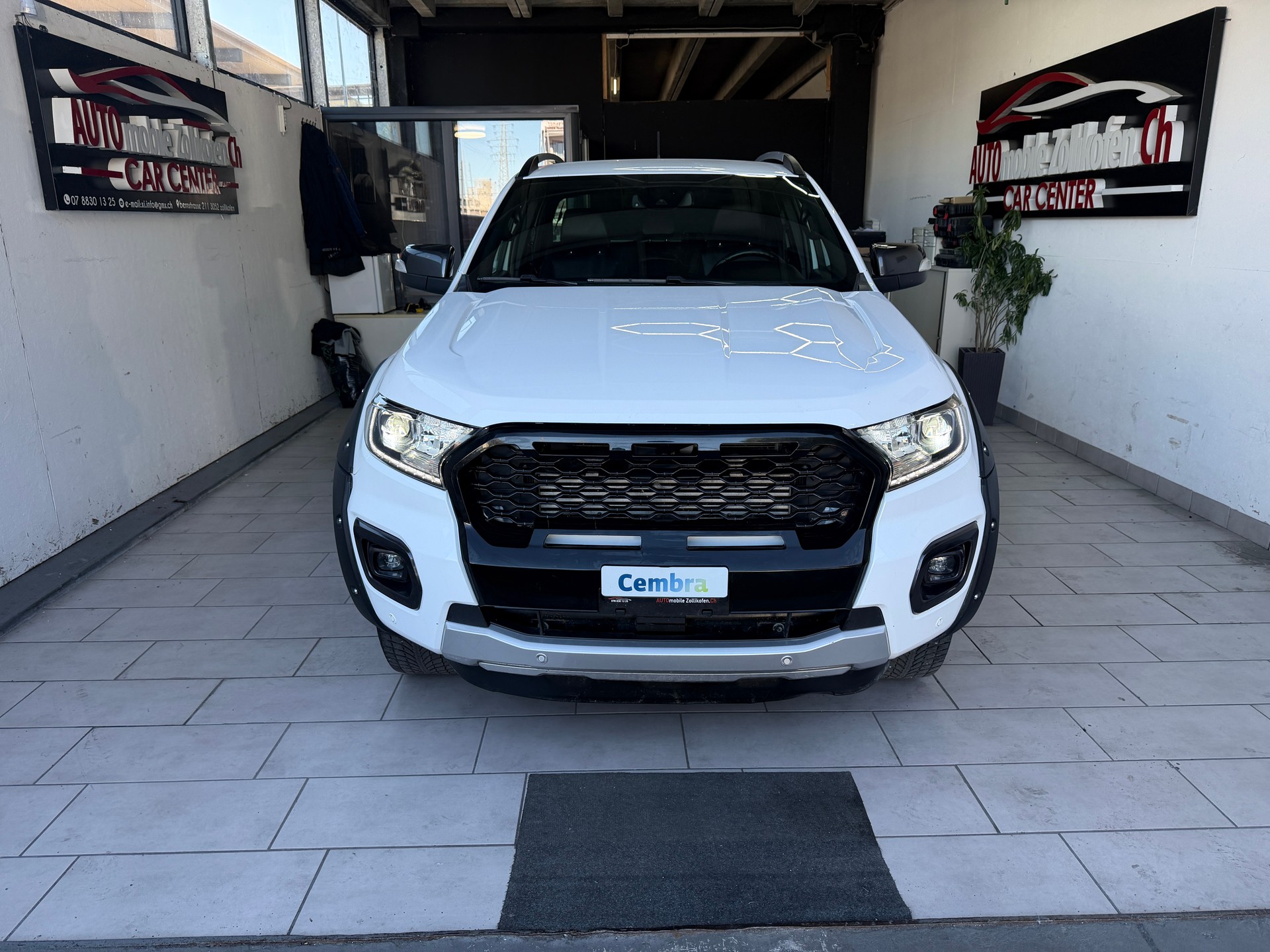 FORD Ranger Limited 2.0 Eco Blue 4x4 A-image-2