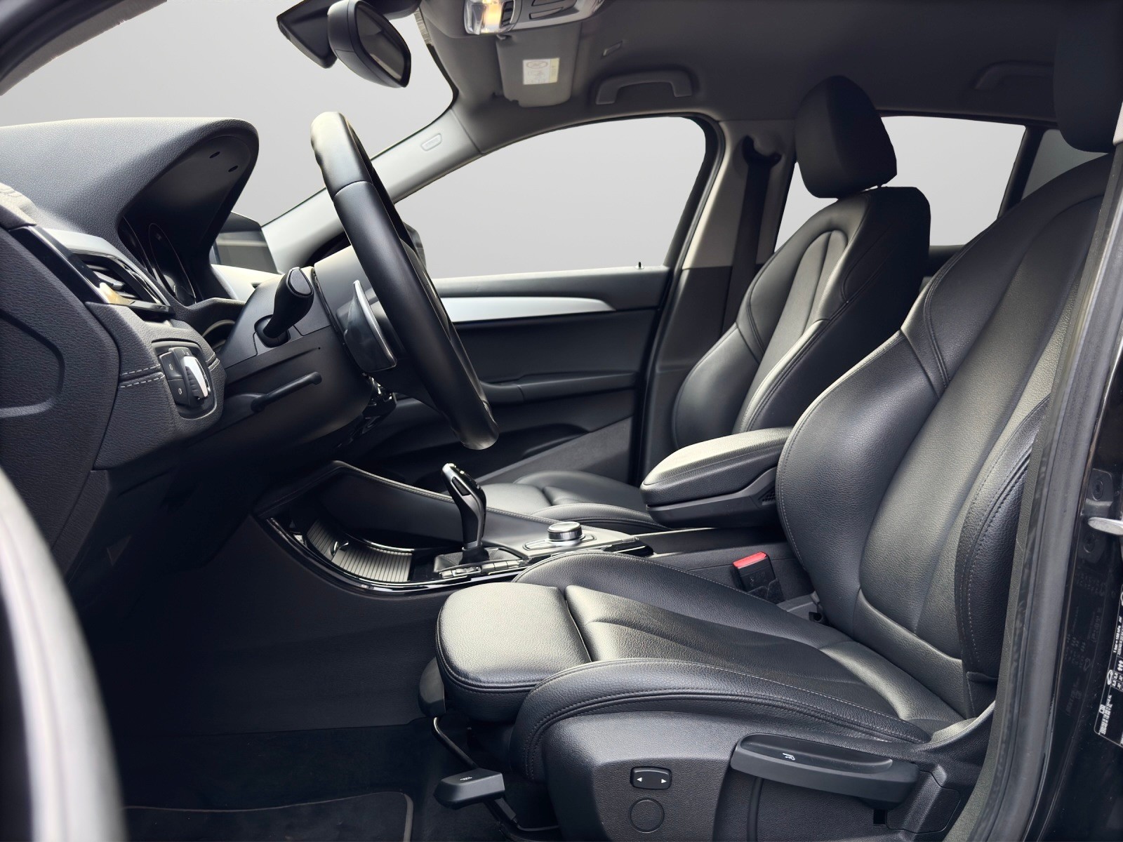 BMW X2 sDrive 18d Steptronic-image-7