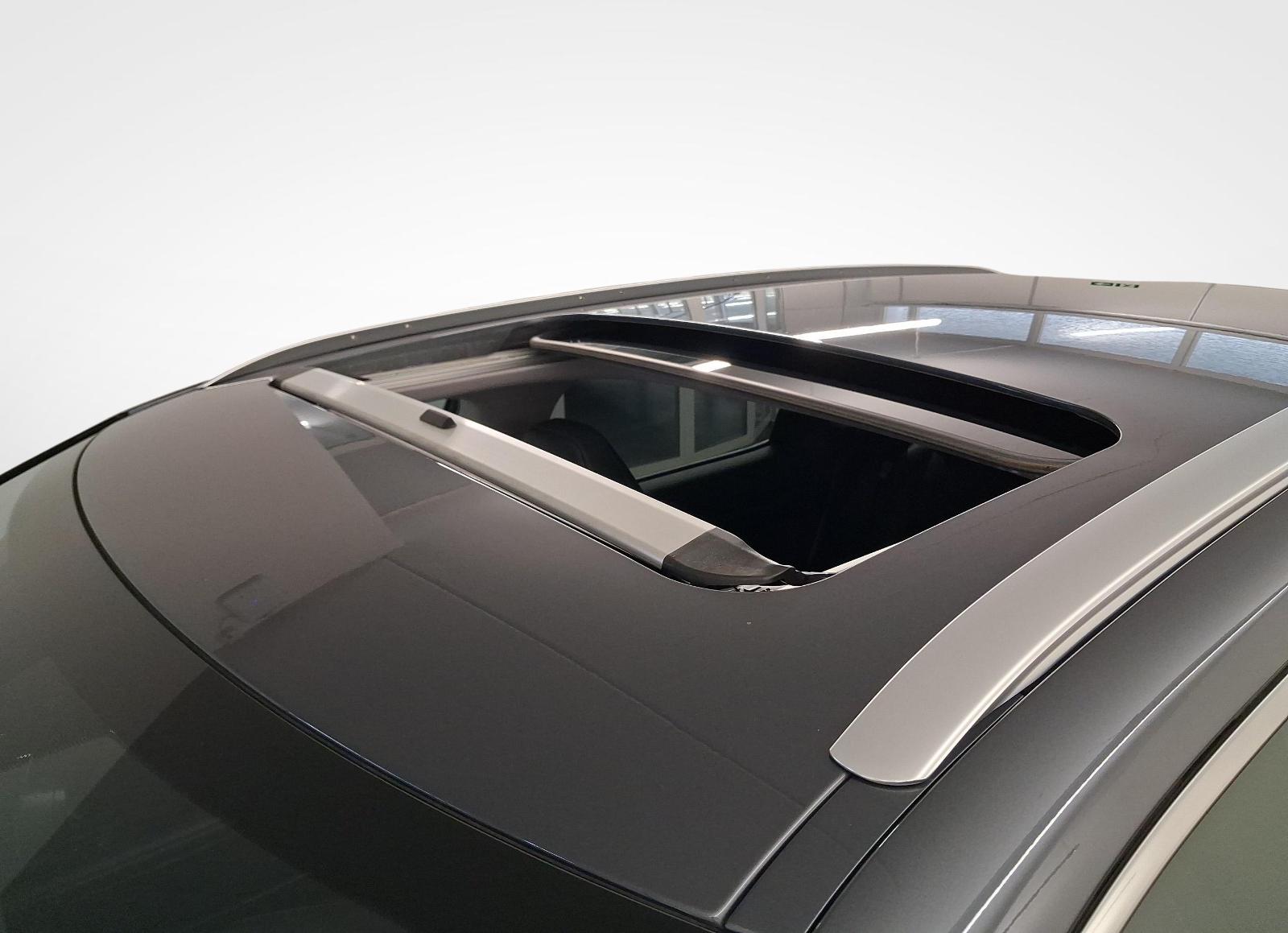 LEXUS RX 300 Special Edition-image-12