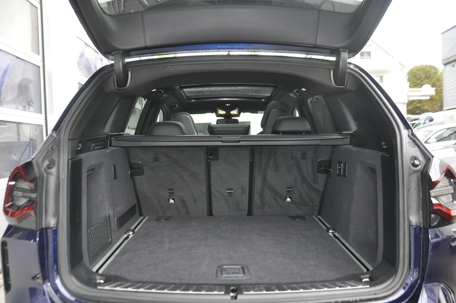 BMW X3 xDrive 48V M40d M Sport Edition Individual Steptronic-image-11