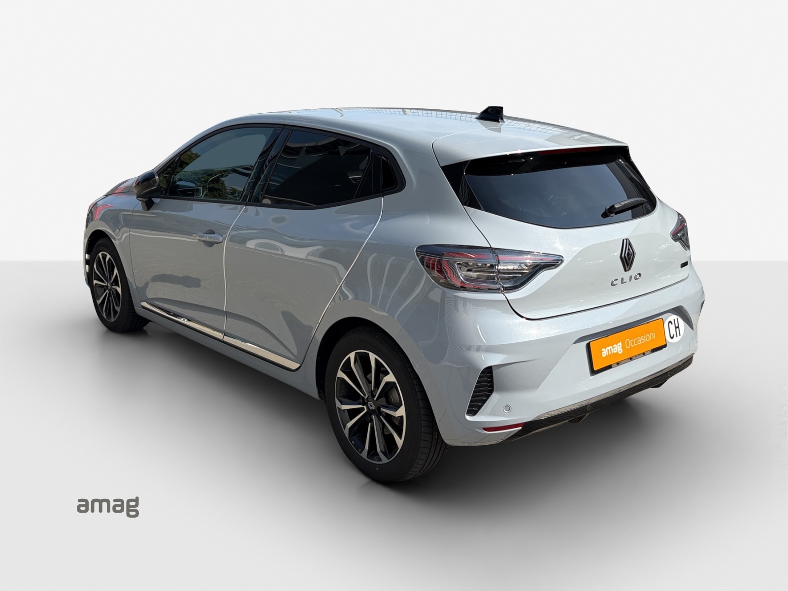 RENAULT Clio 1.6 E-Tech Techno-image-2