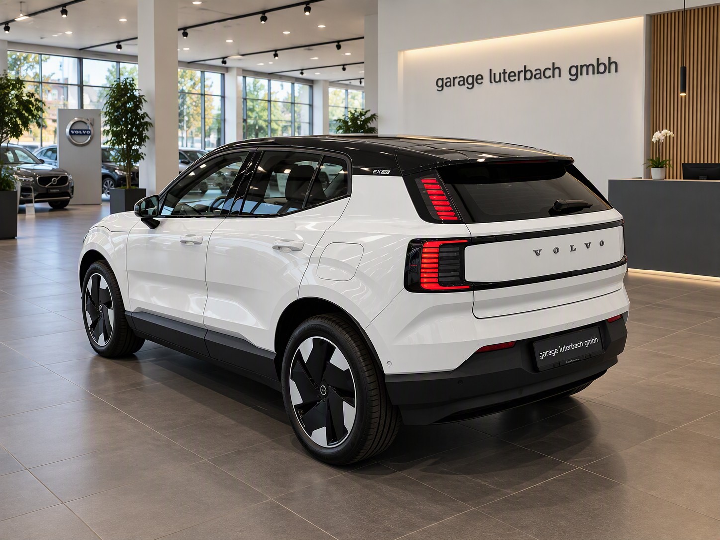 VOLVO EX30 E60 Twin Ultra Performance 428 PS / Swiss Edition-image-2