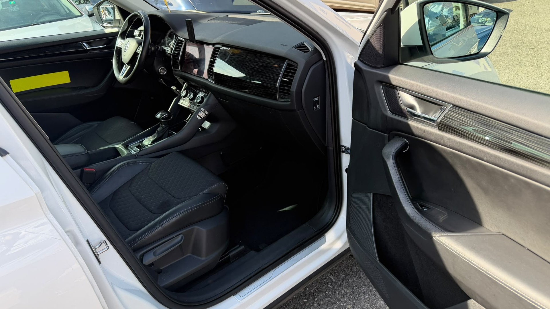 SKODA Kodiaq 2.0 TDI CR Style 4x4 DSG-image-4