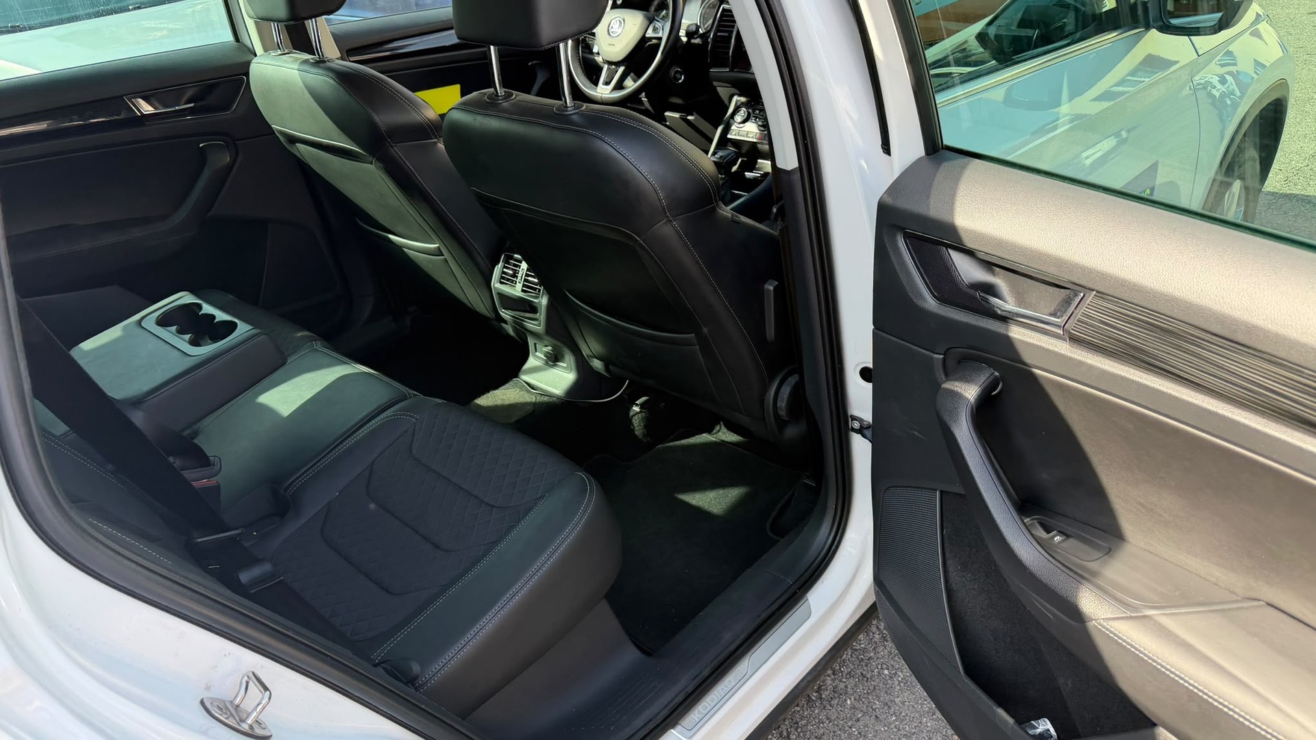 SKODA Kodiaq 2.0 TDI CR Style 4x4 DSG-image-10