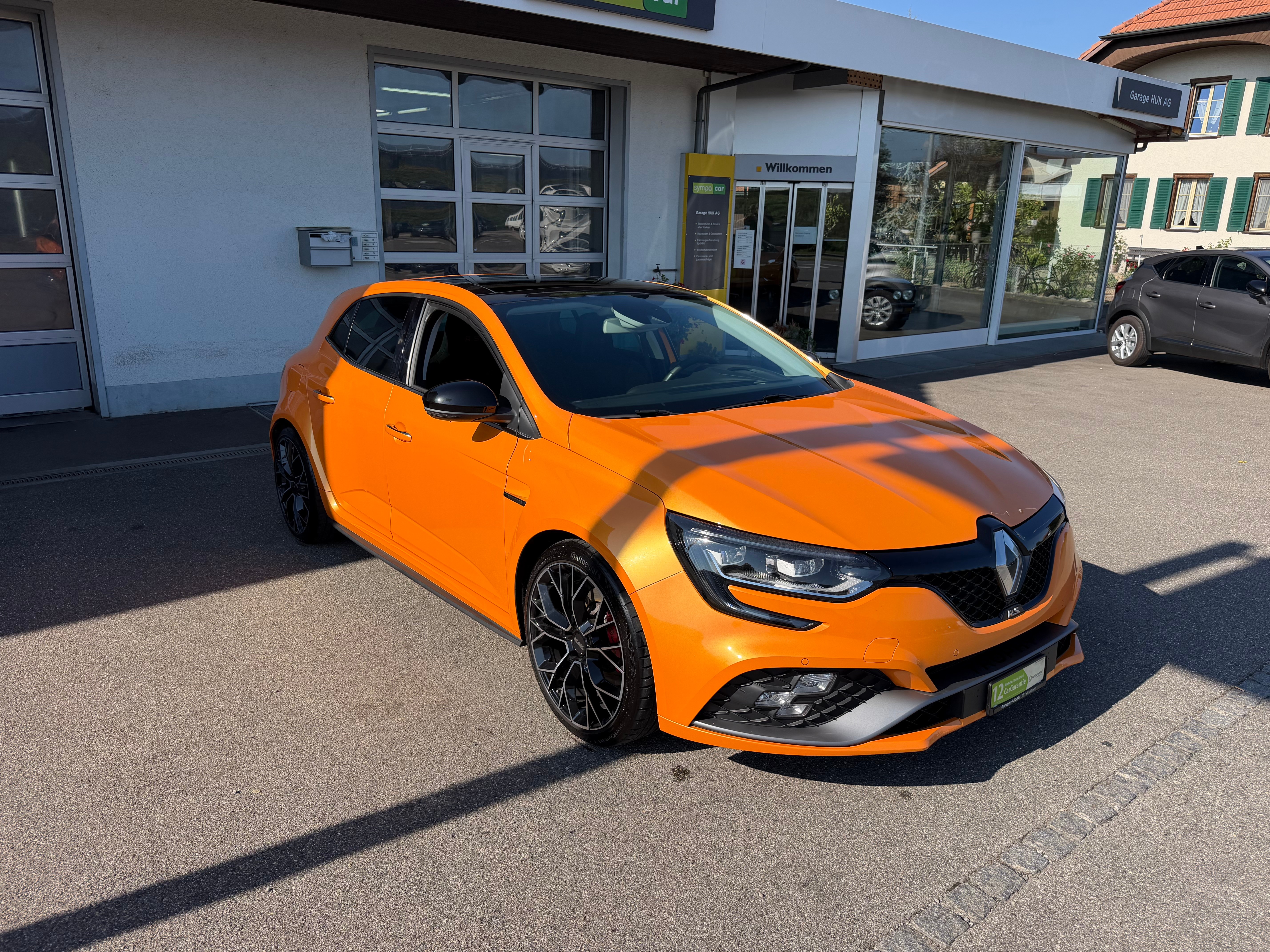 Car photo