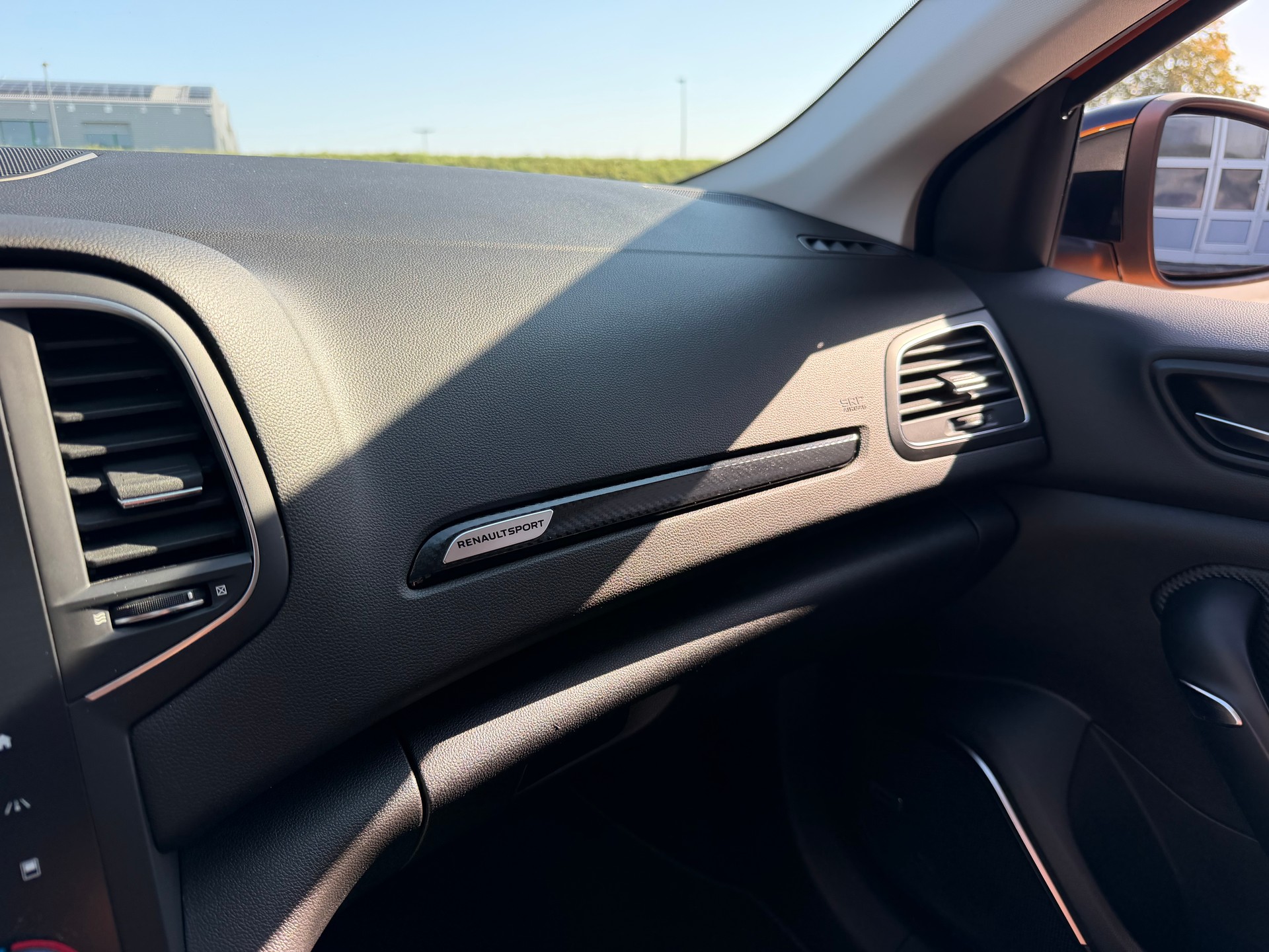 RENAULT Mégane Trophy 300 EDC+++TOP AUSSTATTUNG+++PANORAMA+++-image-9