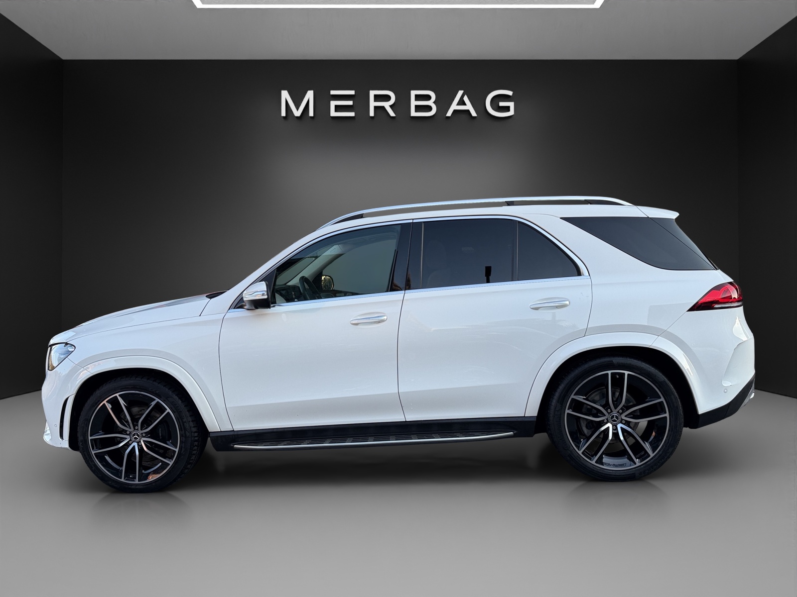 MERCEDES-BENZ GLE 350 d 4Matic AMG Line 9G-Tronic-image-3