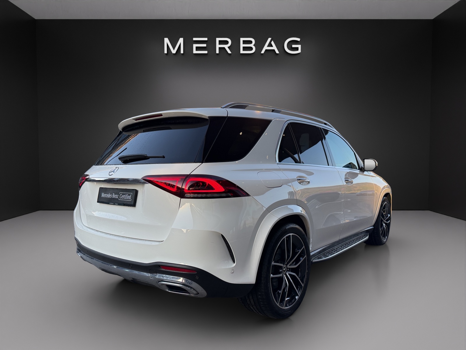 MERCEDES-BENZ GLE 350 d 4Matic AMG Line 9G-Tronic-image-5
