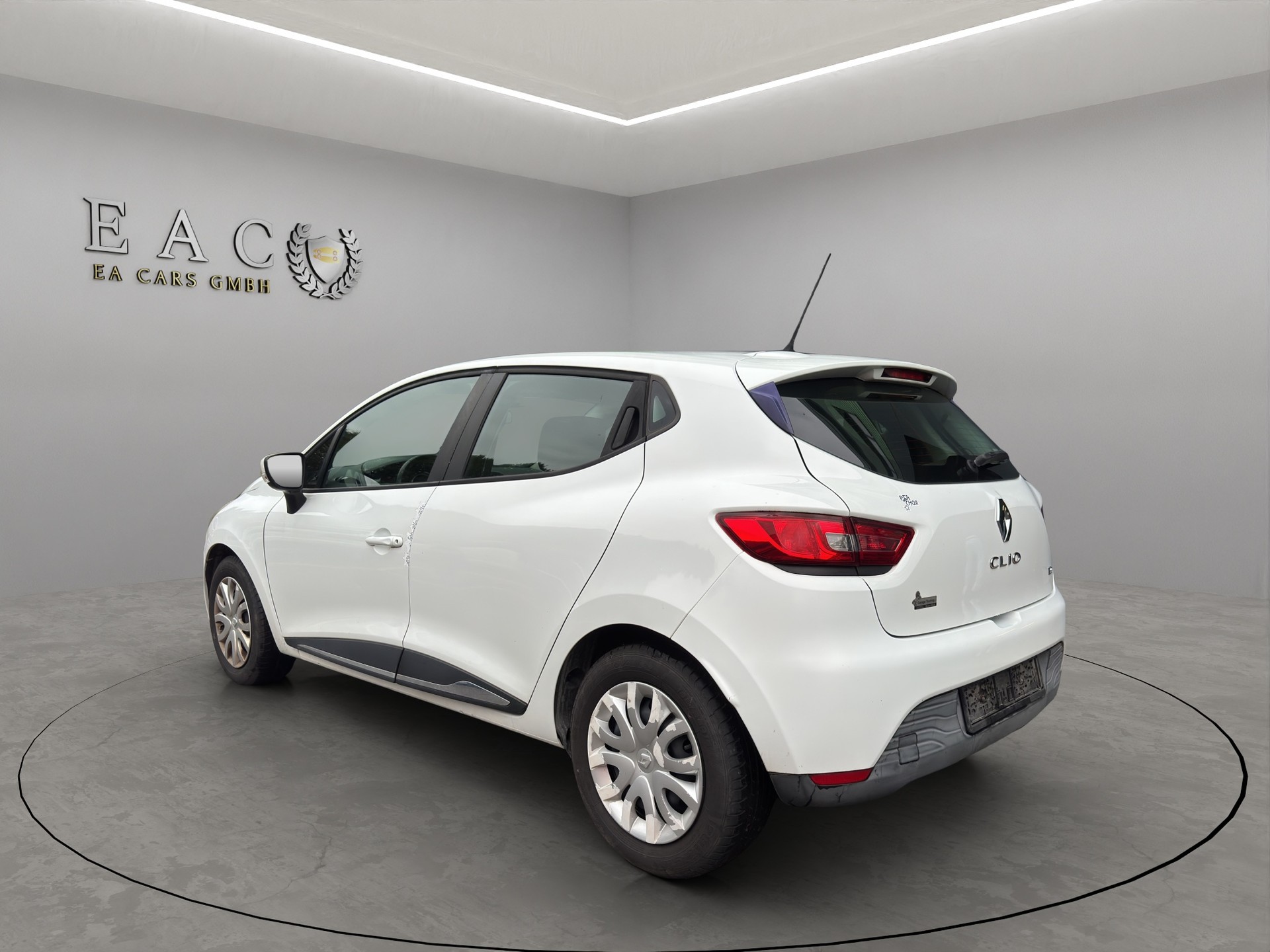 RENAULT Clio 0.9 12V Swiss Edition **Frisch ab MFK und Service**-image-2