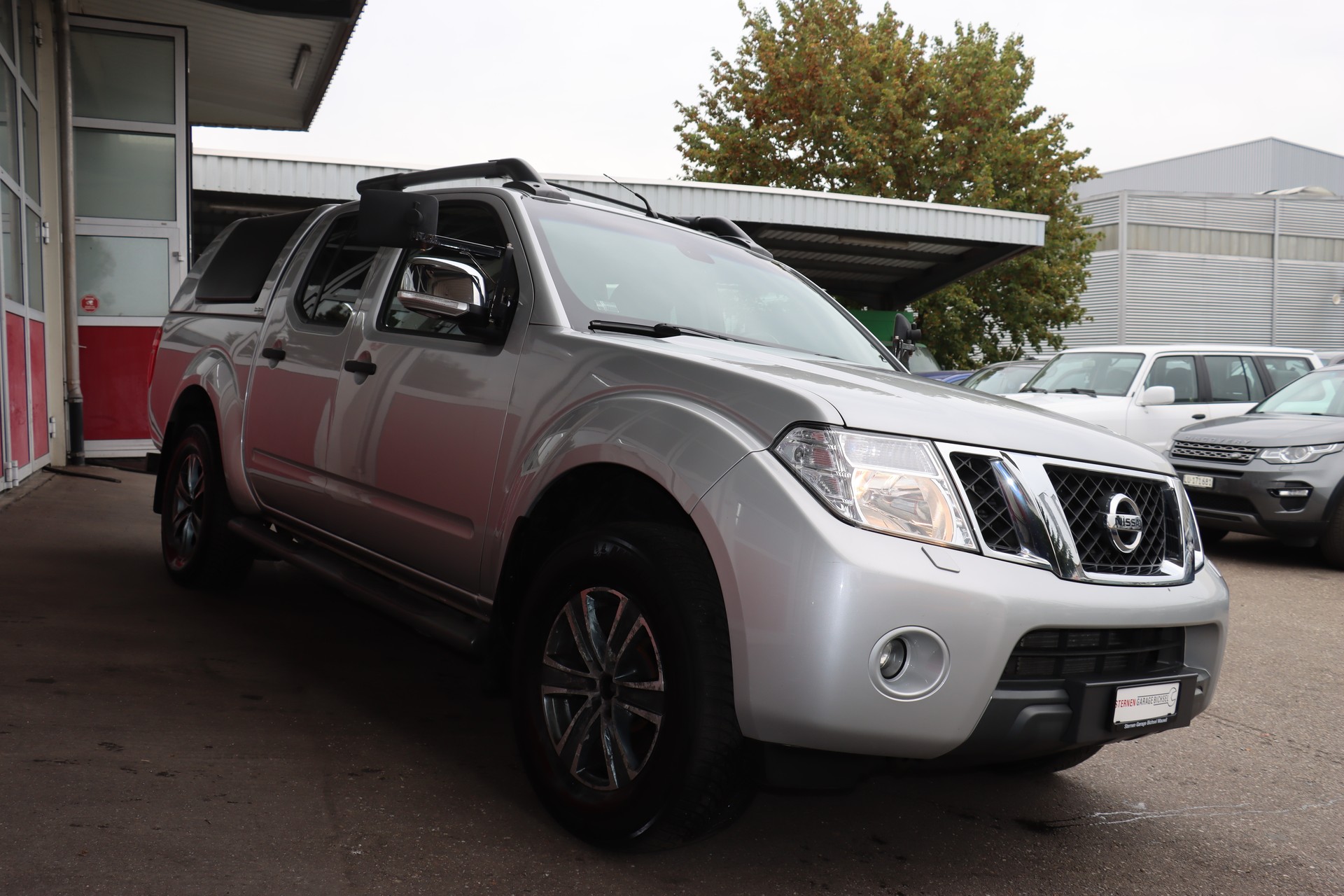 NISSAN 3.0 V6 DC 4WD 6000Kg Anhängelast-showroom-element-3