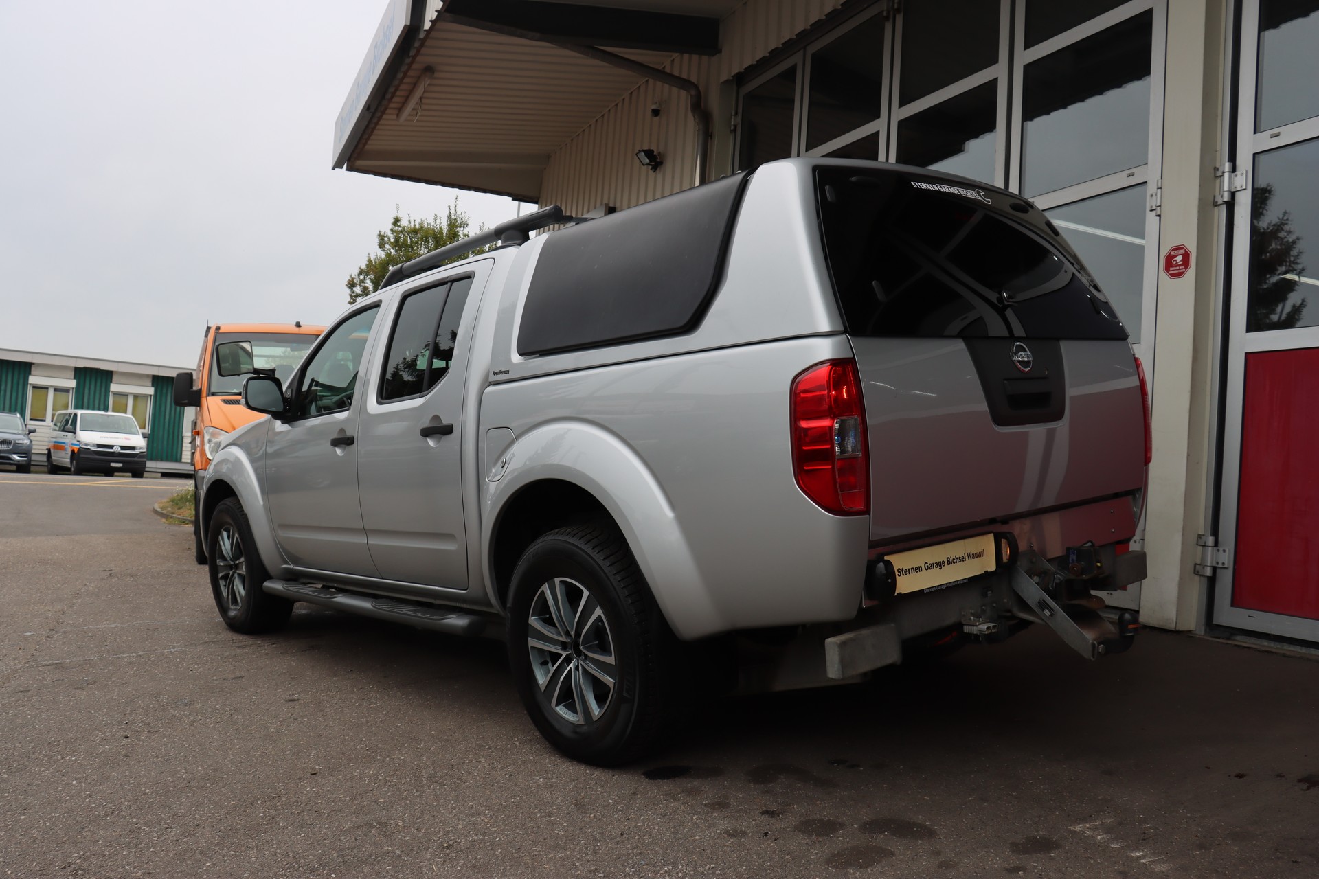 NISSAN 3.0 V6 DC 4WD 6000Kg Anhängelast-image-5