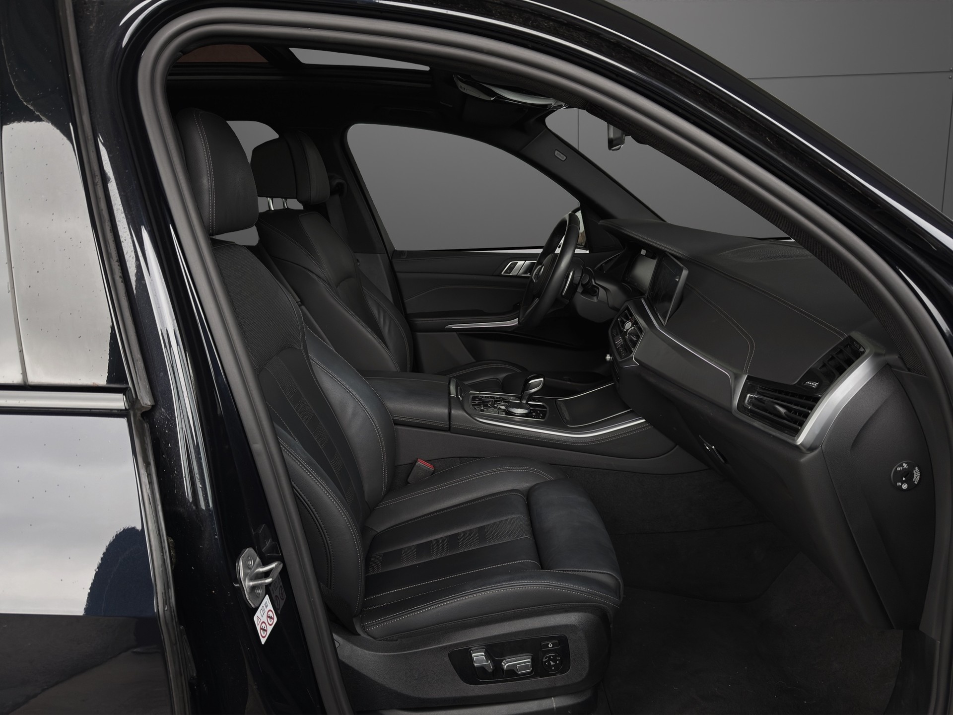 BMW X5 xDrive 48V 40i M Sport Steptronic-image-10