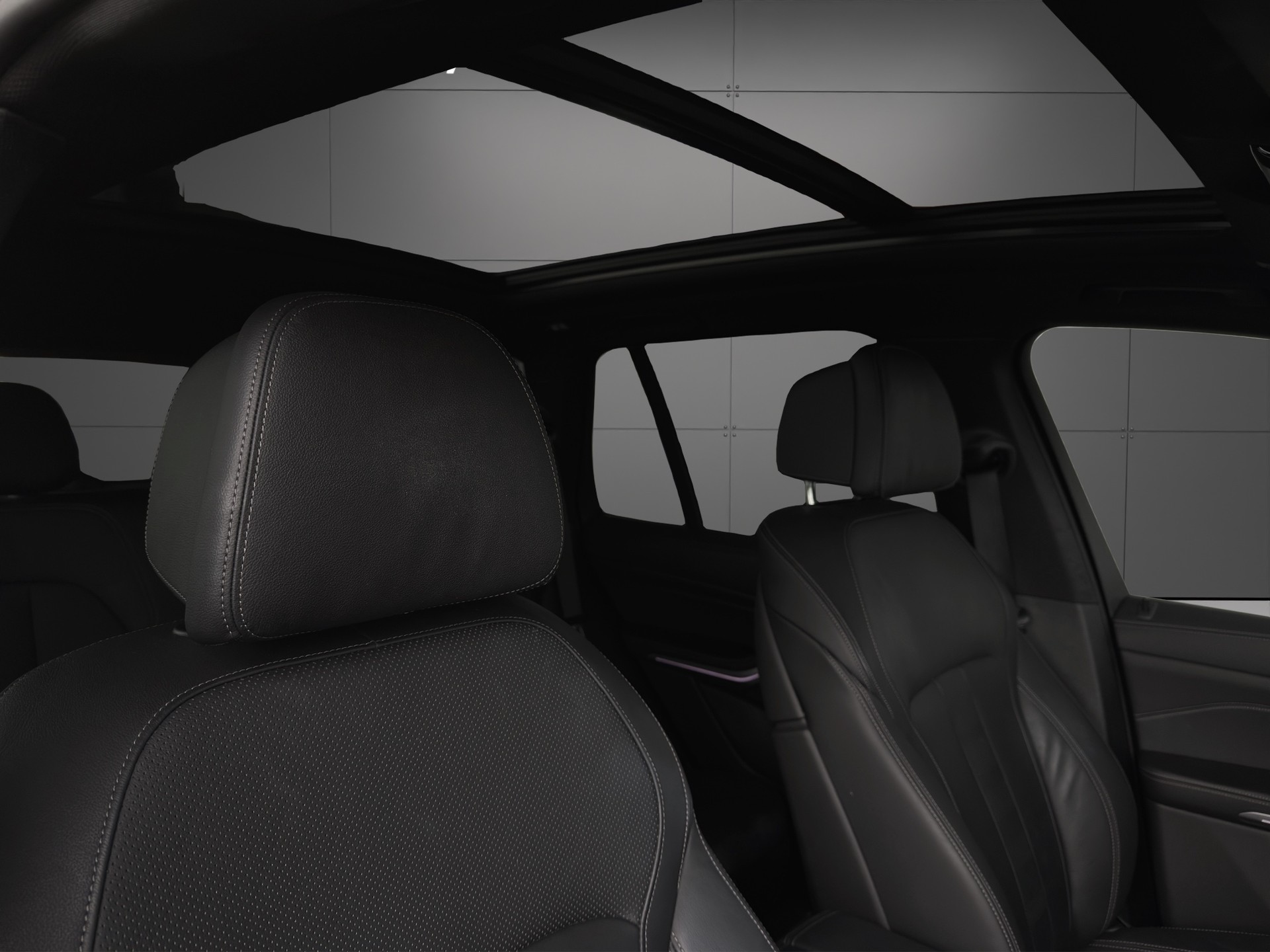 BMW X5 xDrive 48V 40i M Sport Steptronic-image-12