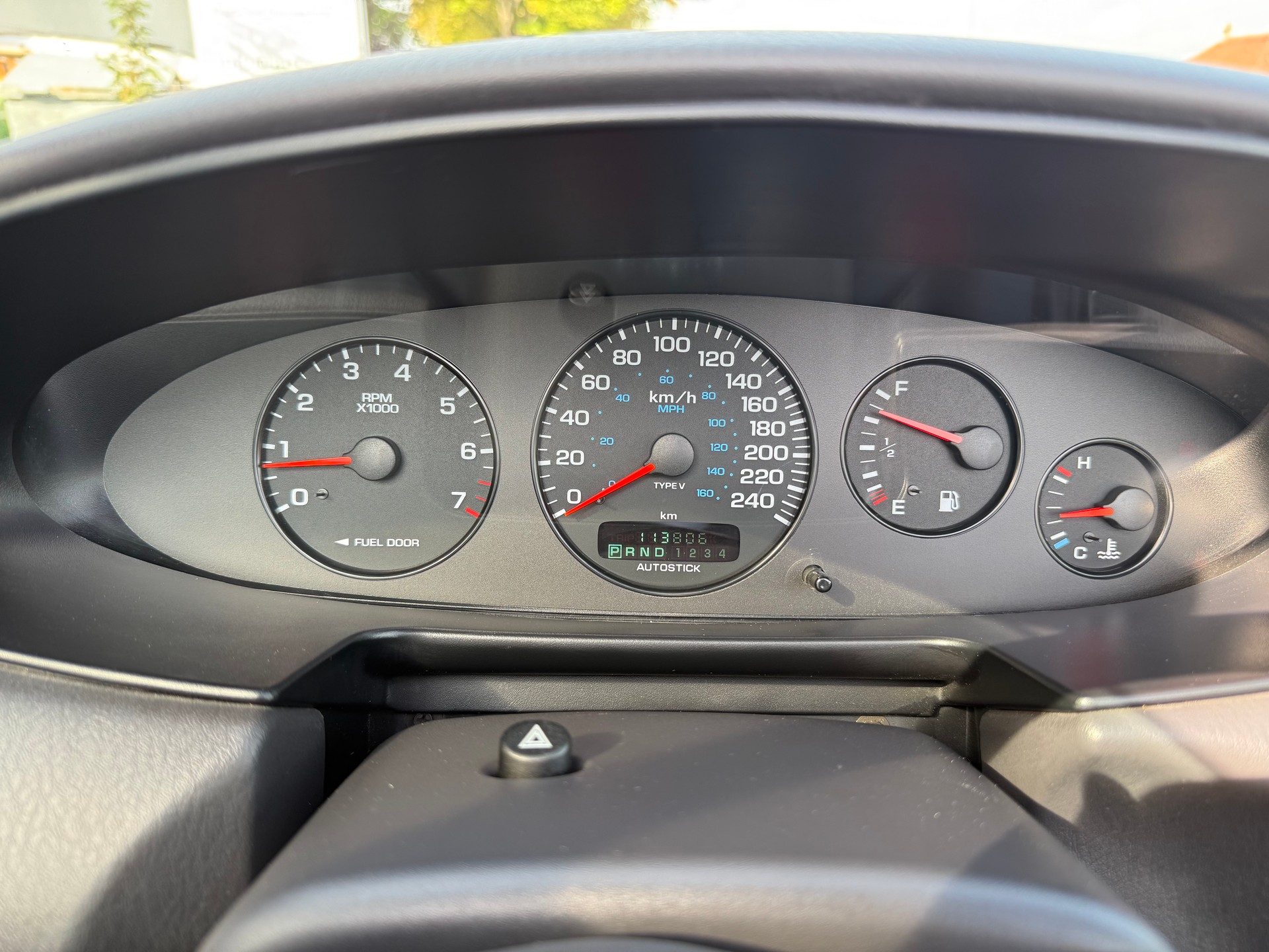 CHRYSLER Stratus 2.5 V6 LX Cabrio-image-10