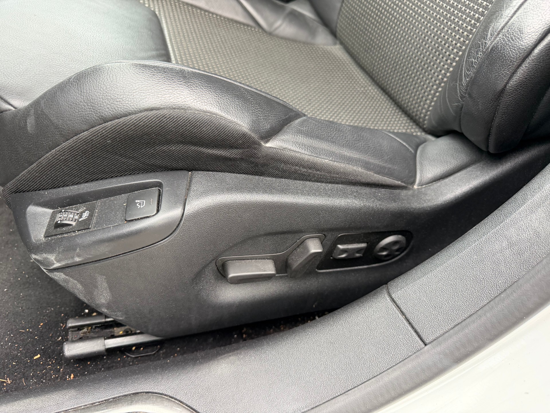 CITROEN C5 Berline 1.6 Turbo Exclusive Automatic-image-7
