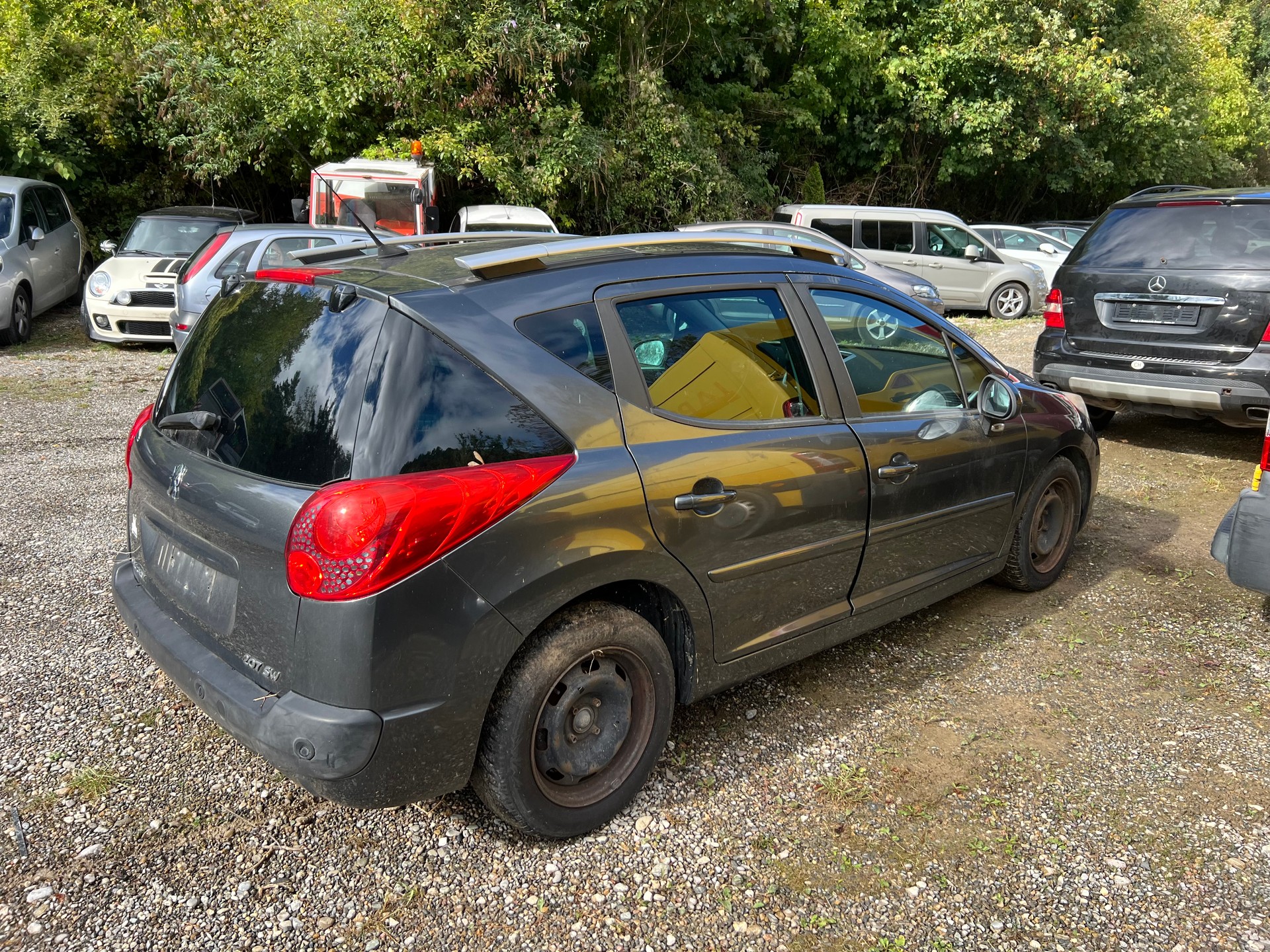 PEUGEOT 207 SW 1.6 16V Sport Automatic-image-2