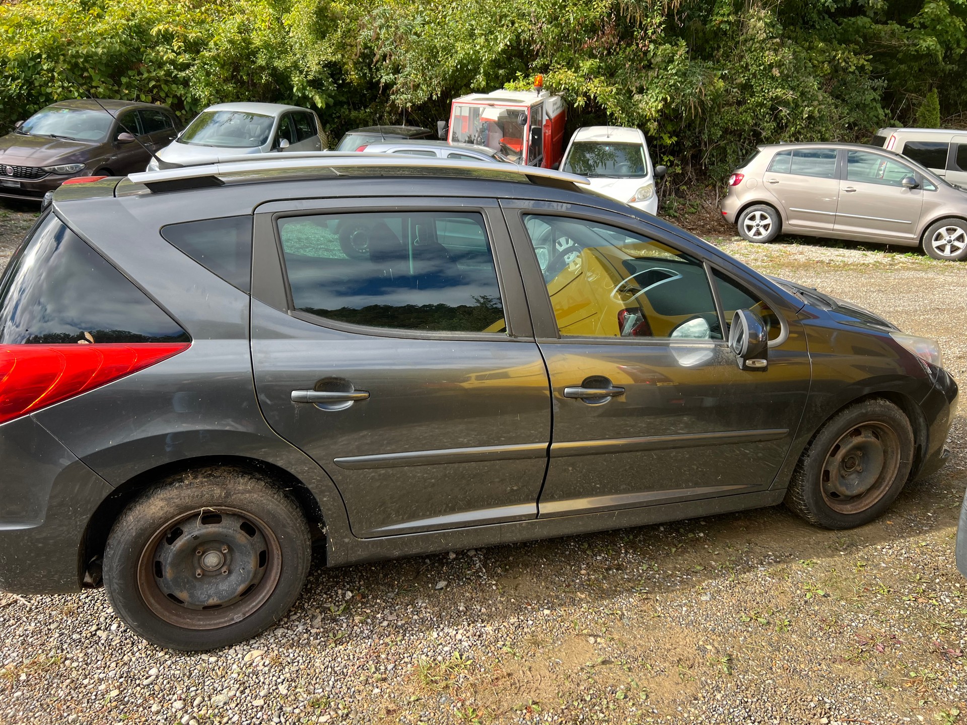 PEUGEOT 207 SW 1.6 16V Sport Automatic-image-1