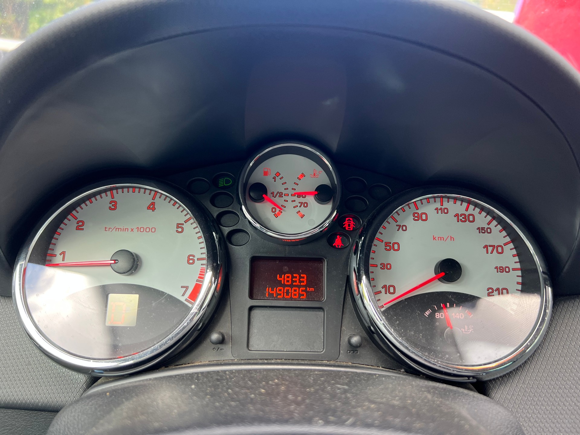 PEUGEOT 207 SW 1.6 16V Sport Automatic-image-9