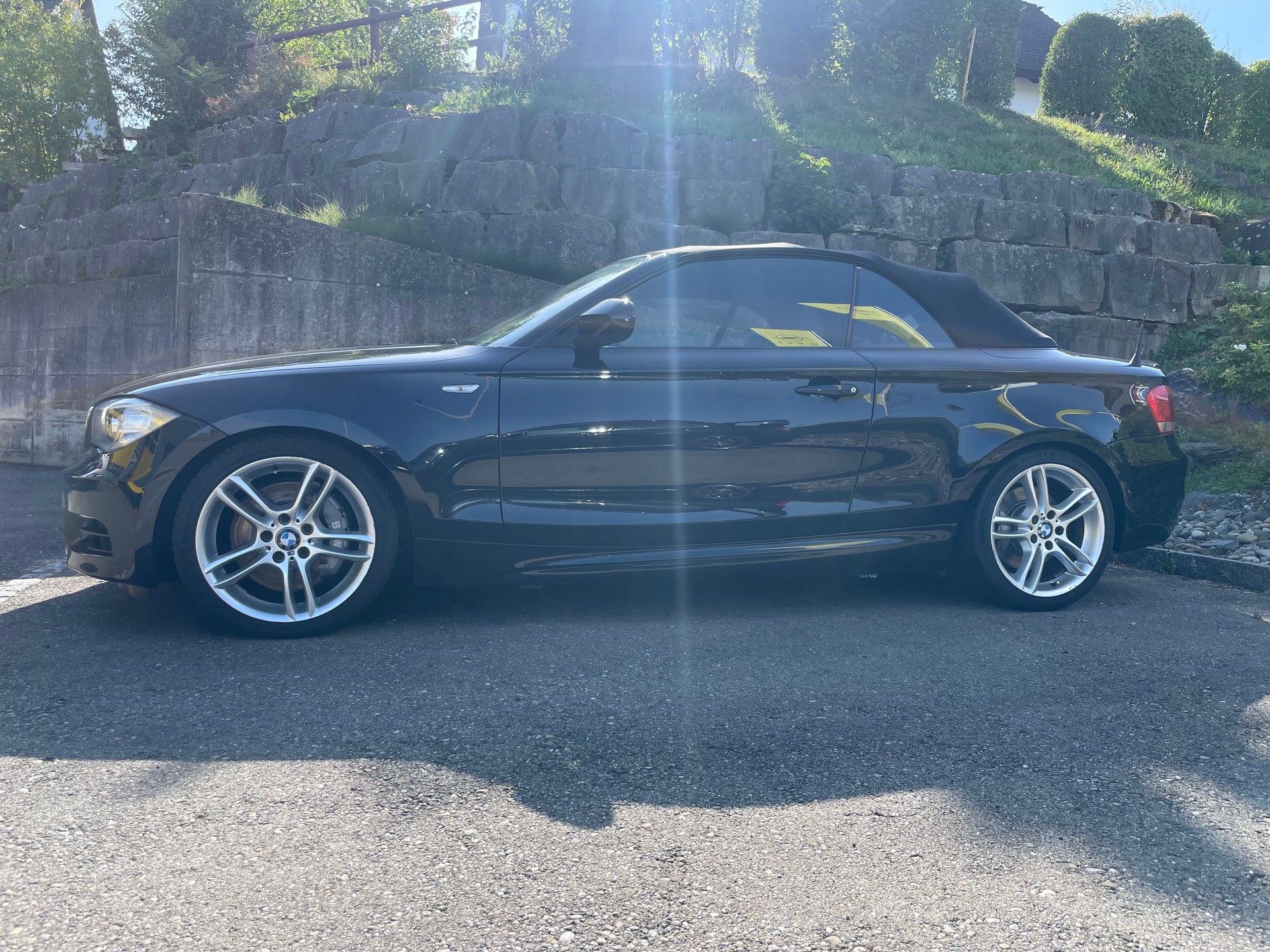 BMW 135i-image-1