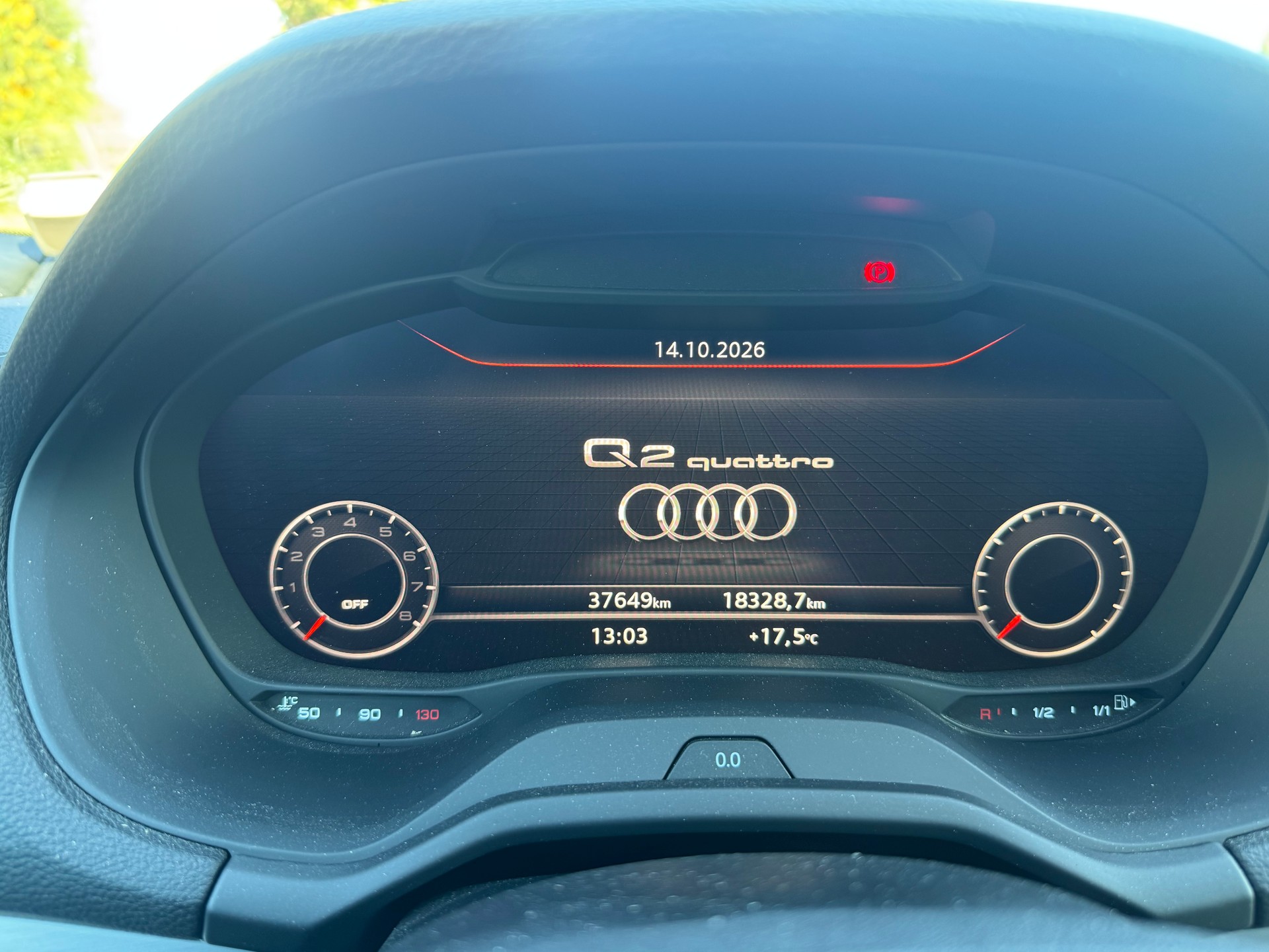 AUDI 2.0 40 TFSI S Line Attraction quattro S-Tronic-image-3