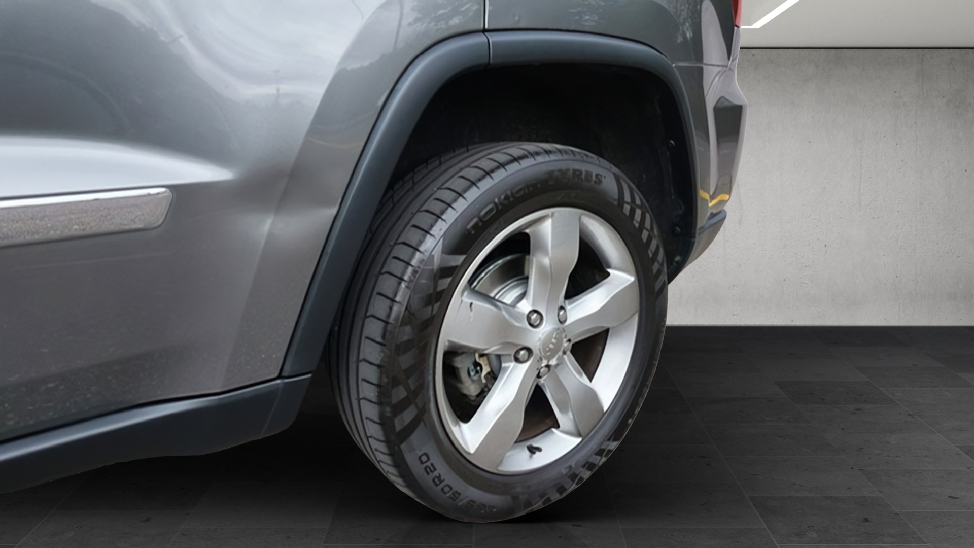 JEEP Grand Cherokee 3.0 CRD Overland Automatic-image-8