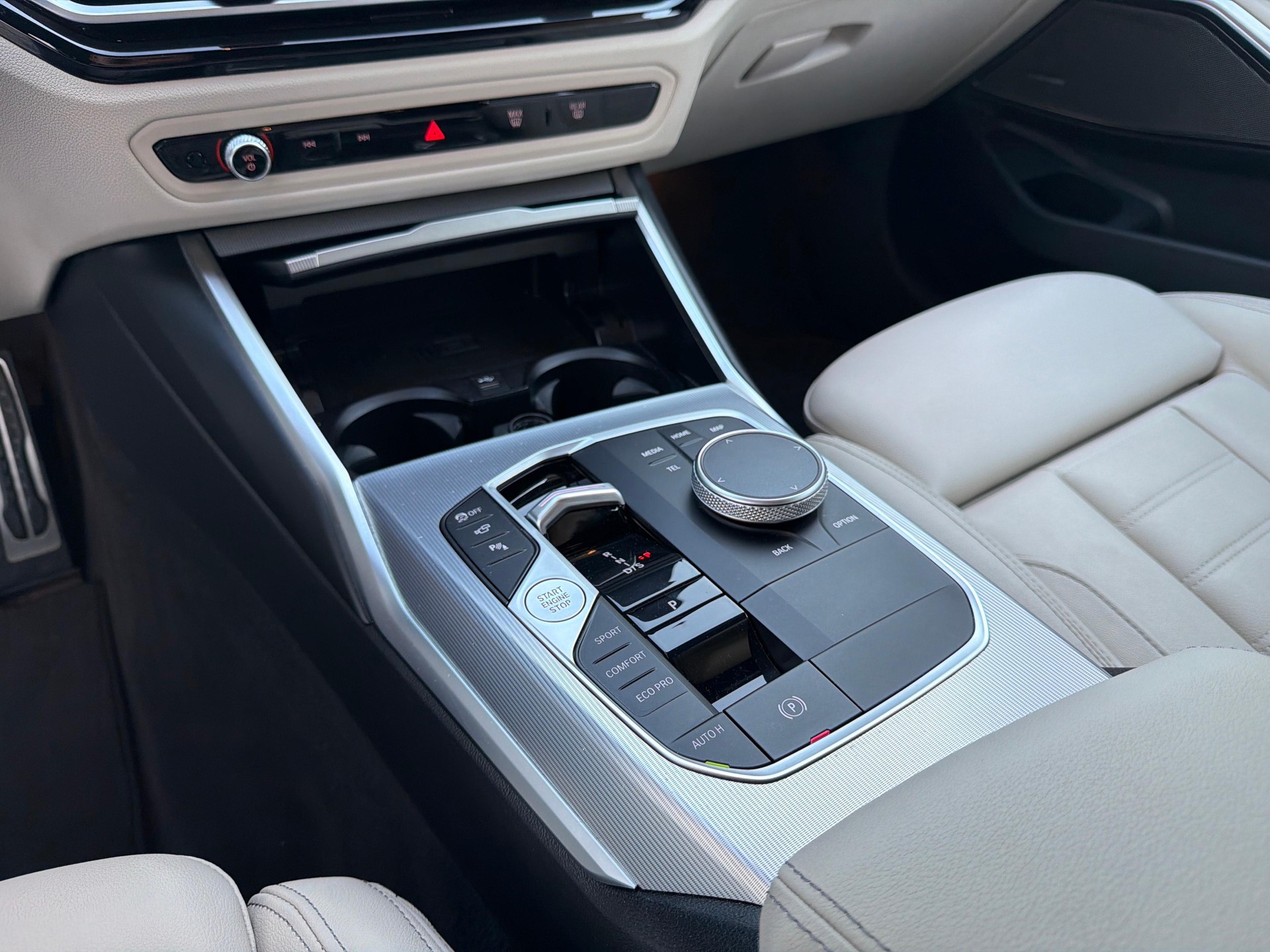 BMW 3er Reihe G21 Touring M340i xDrive-image-15