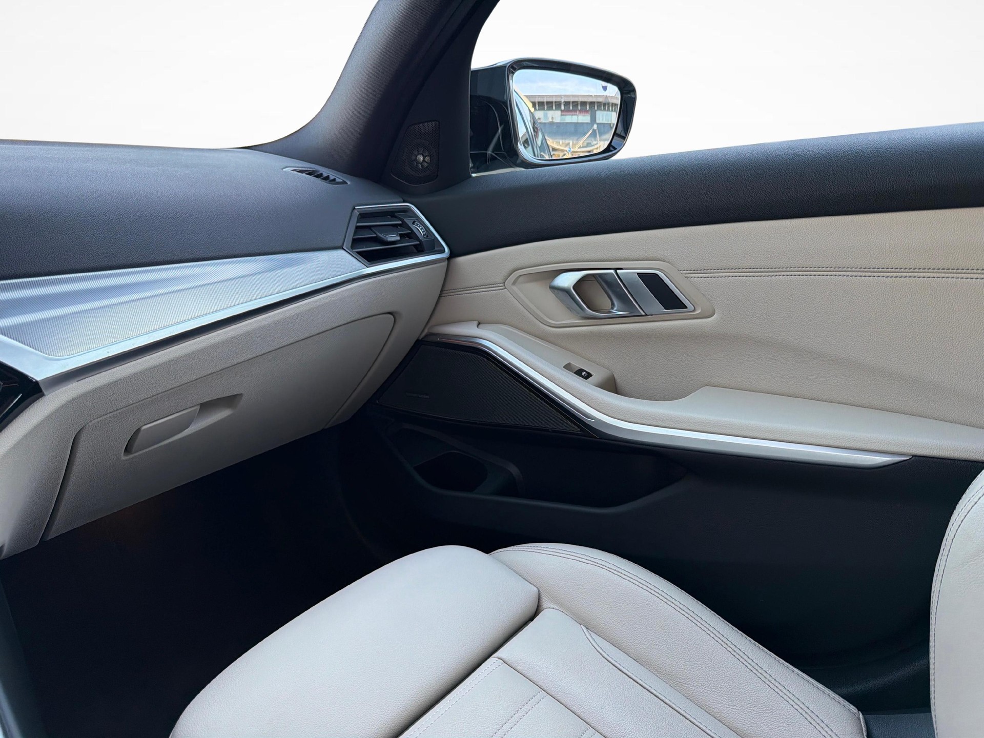 BMW 3er Reihe G21 Touring M340i xDrive-image-18