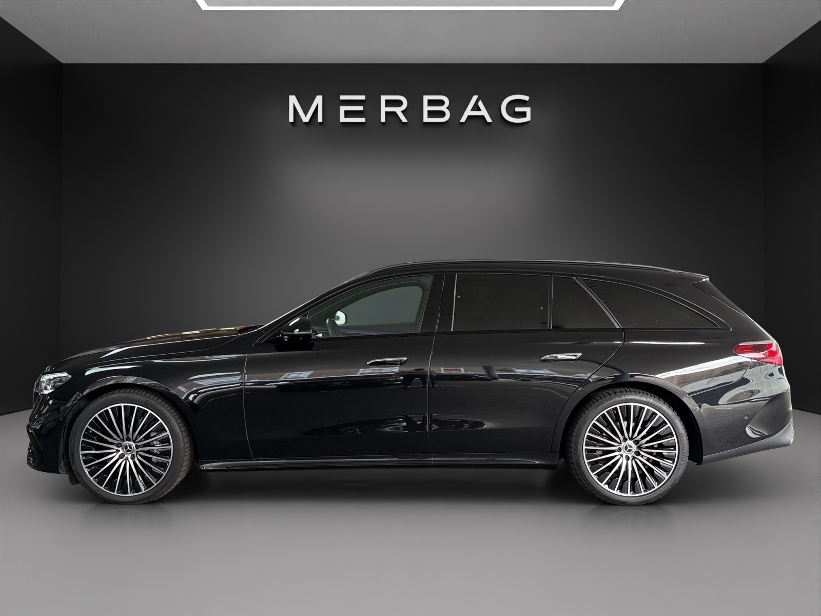 MERCEDES-BENZ E 220 d T 4Matic 9G-Tronic-image-7