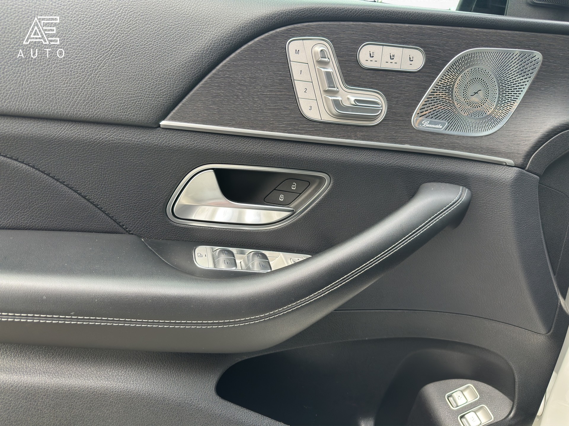 MERCEDES-BENZ GLE 400 d 4Matic AMG Line 9G-Tronic-image-12