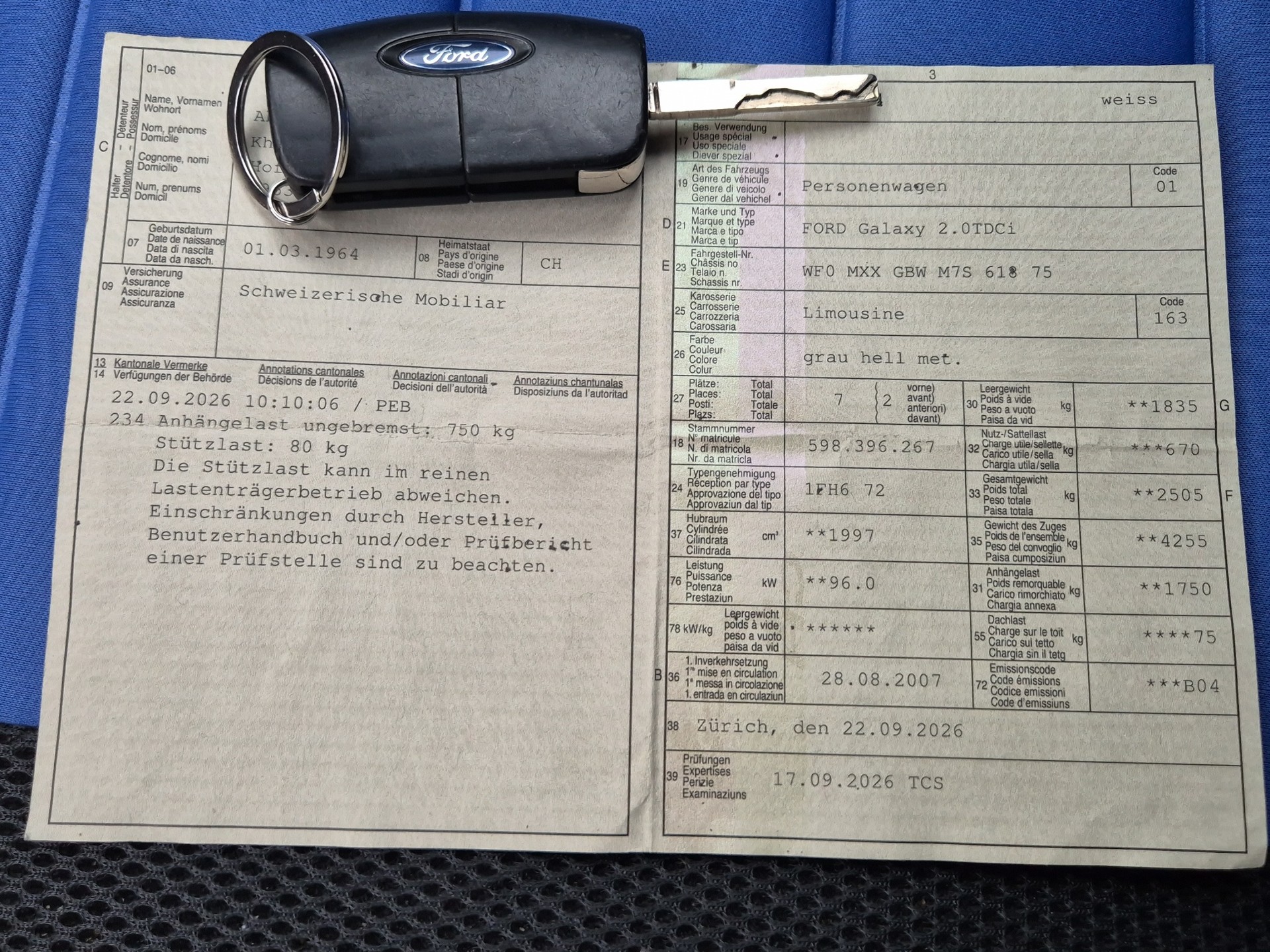 FORD Galaxy 2.0 TDCi Ghia Automatic-image-1