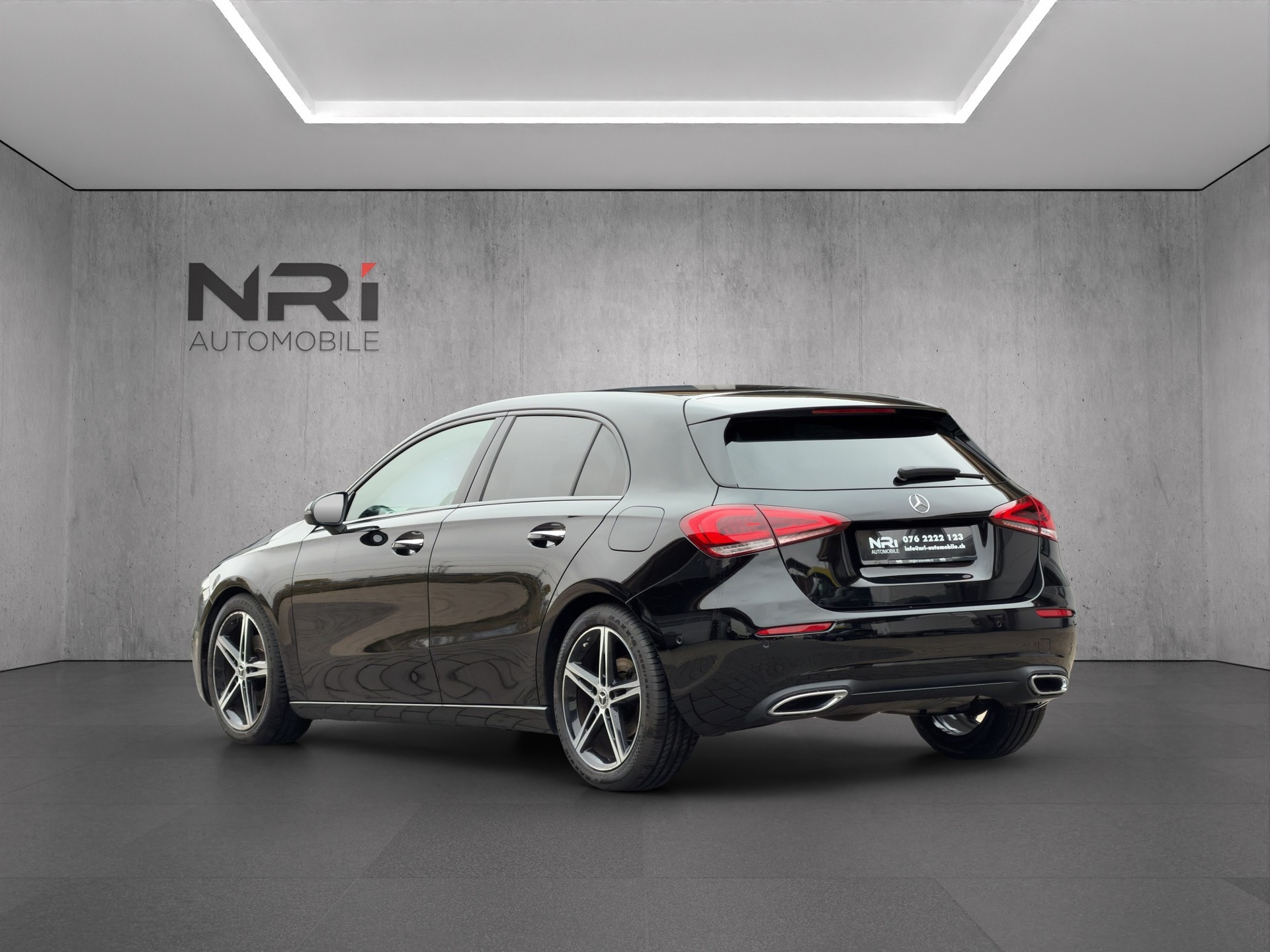 MERCEDES-BENZ A 180 Progressive-image-6