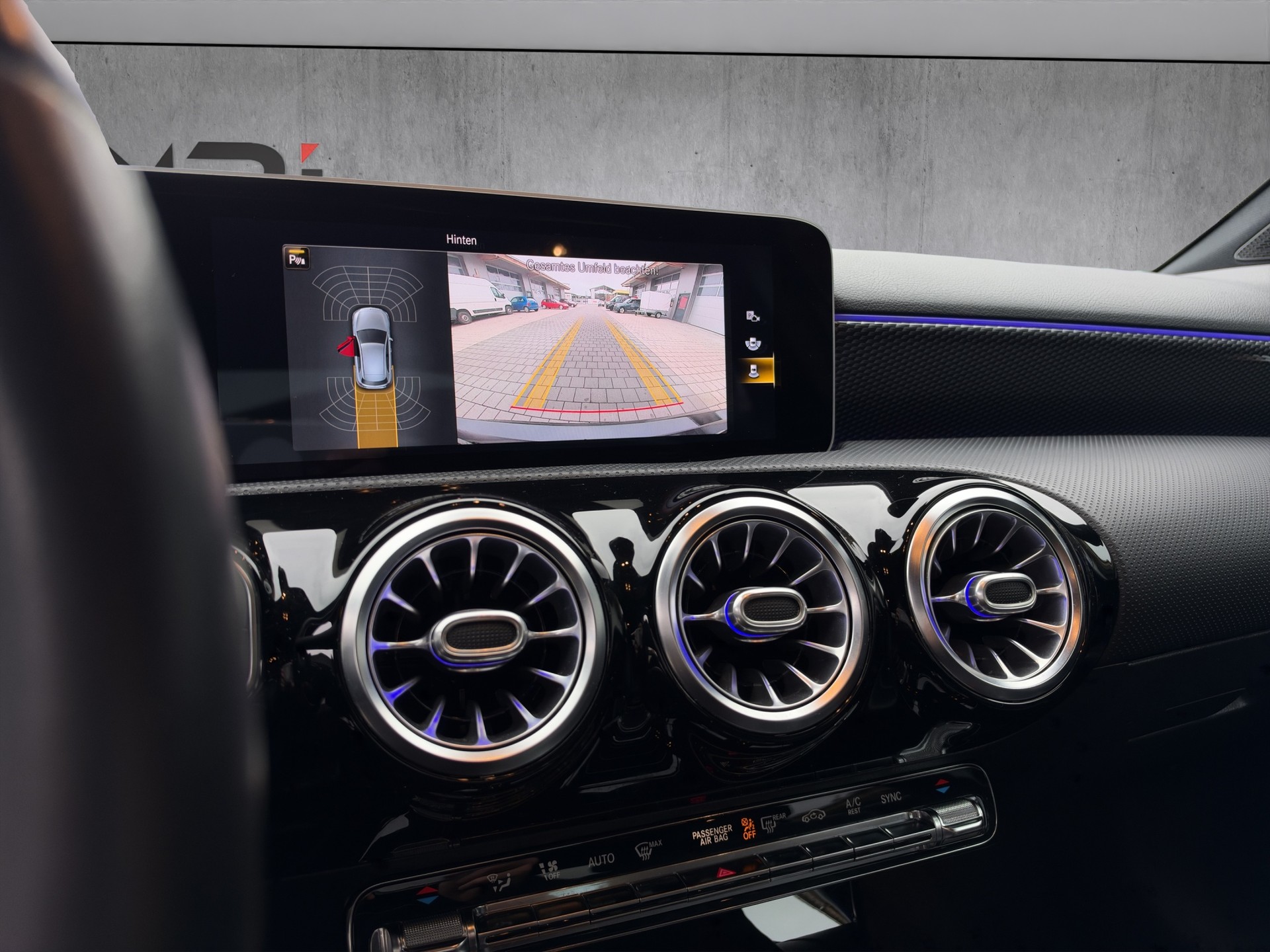 MERCEDES-BENZ A 180 Progressive-image-14